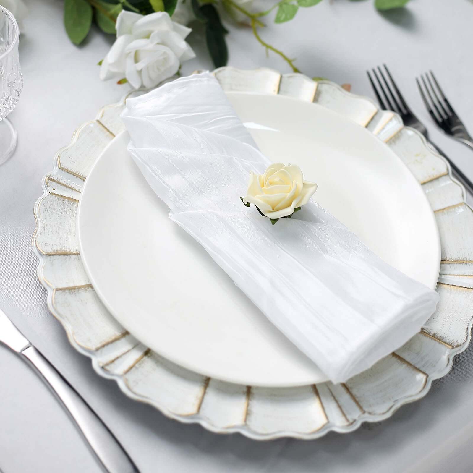 Set of 5 White 20x20 Taffeta Accordion Crinkle Style Dinner Napkins for Elegant Dining