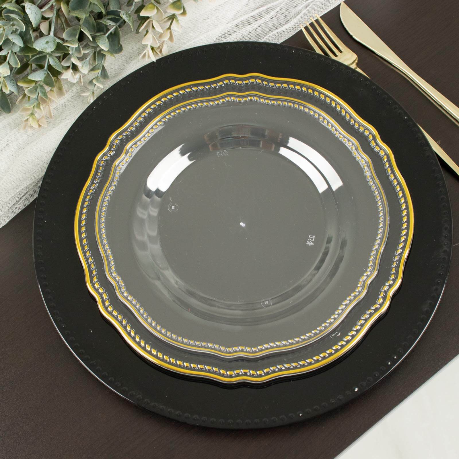 Hot Deal! 10-Pack Disposable Plastic Dinner Plates in Clear with Gold Scalloped Rim, 9 Inches