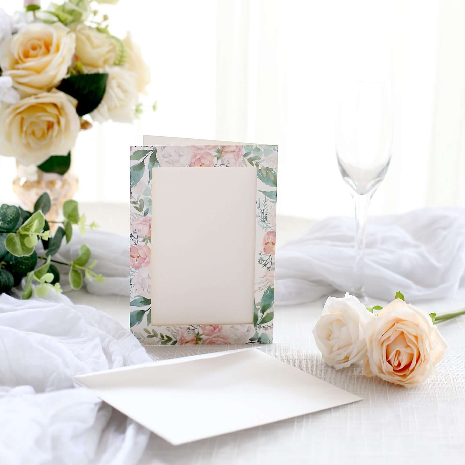 25-Pack White and Gold Peony Floral Thank You Cards with Envelopes - Ideal for Party Invitations and Milestones