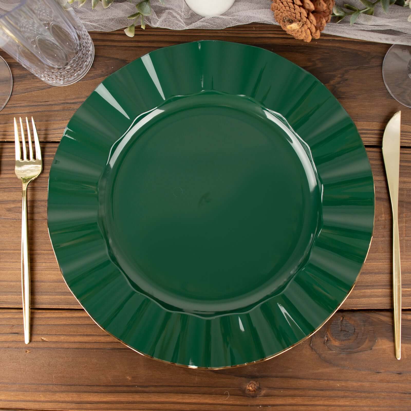 10-Piece Set of Sturdy Disposable 11-Inch Round Dinner Plates in Hunter Emerald Green with Ruffled Gold Edges