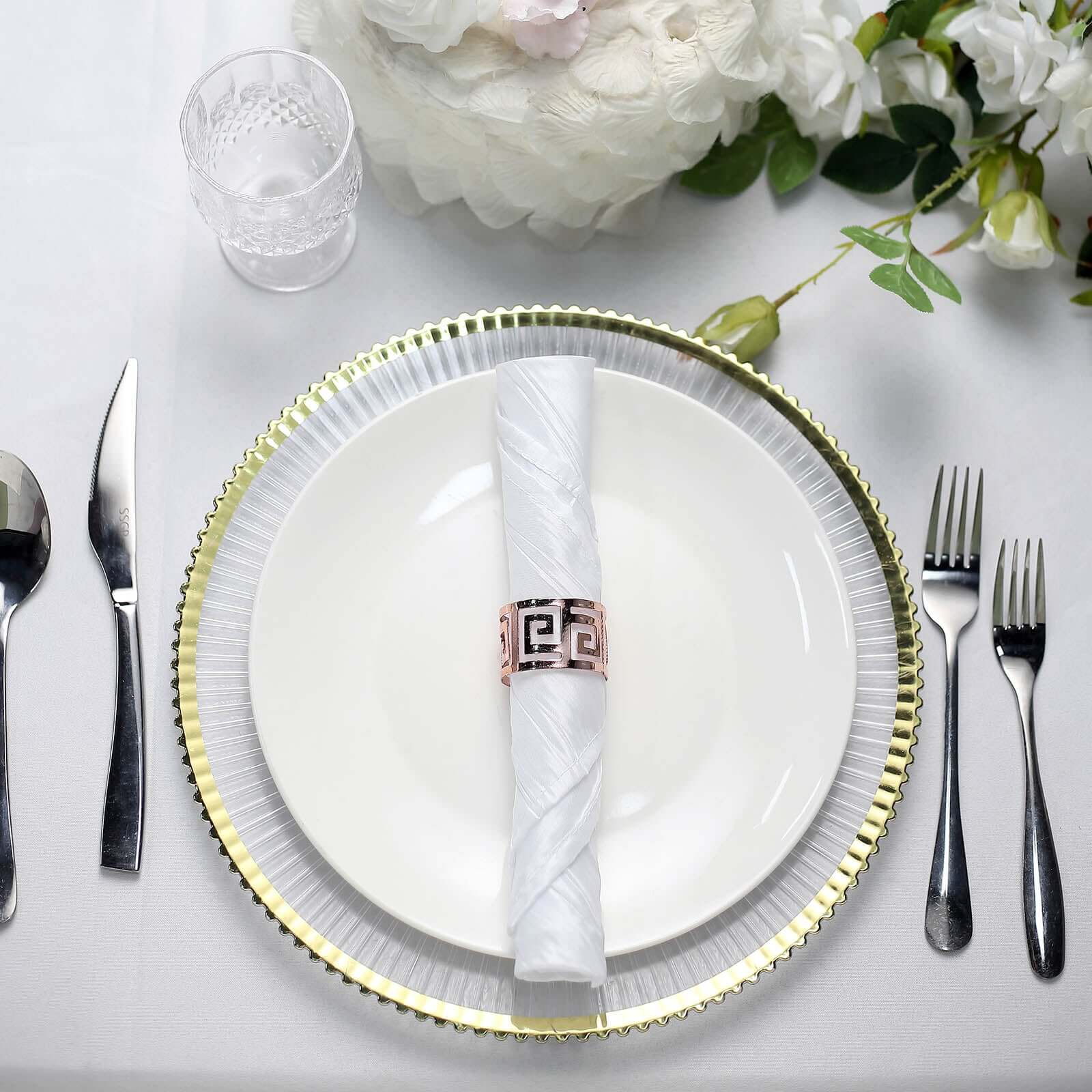 Set of 5 White 20x20 Taffeta Accordion Crinkle Style Dinner Napkins for Elegant Dining