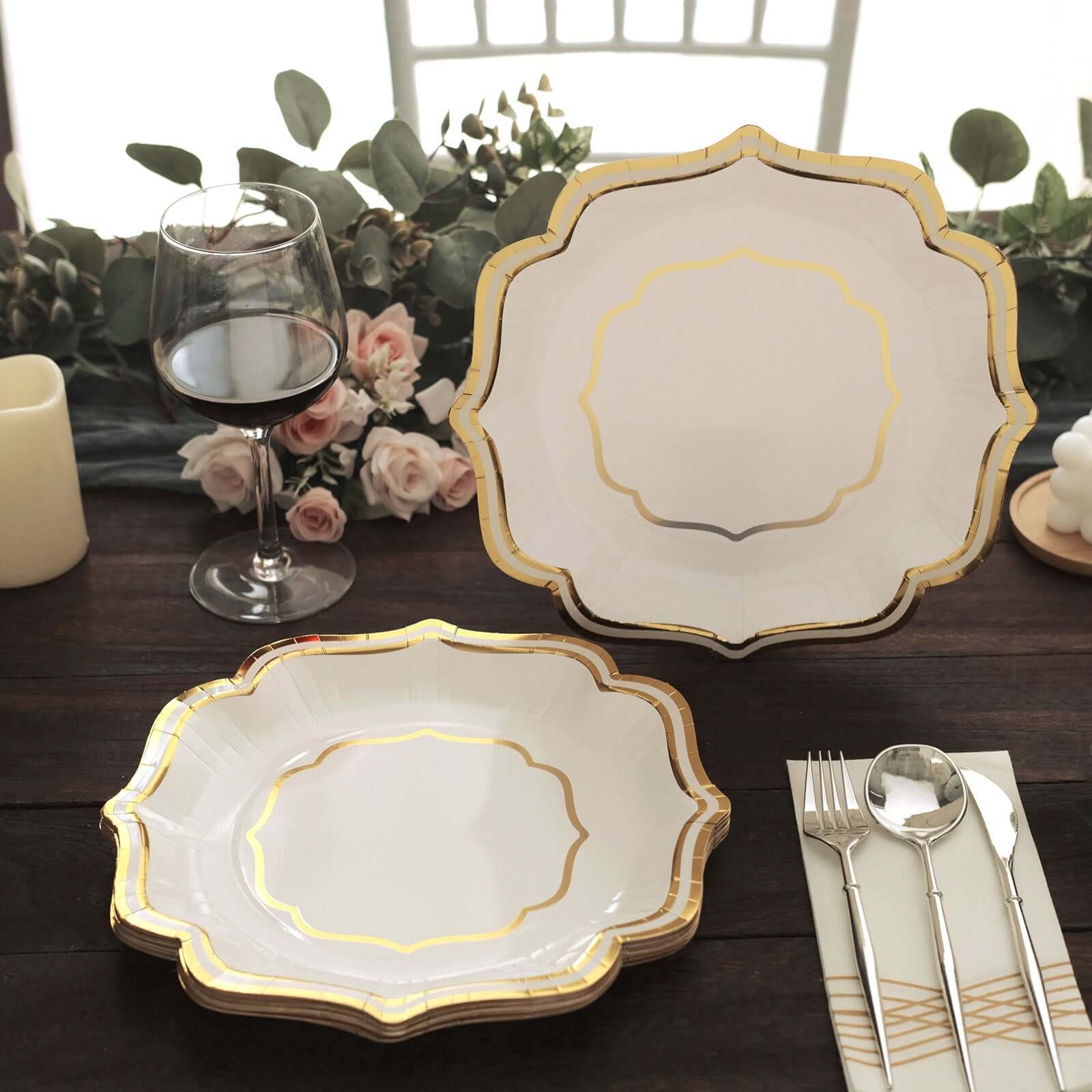 25-Piece Set of White Paper Dinner Plates with Gold Scalloped Edges - 300GSM Disposable Plates for Elegant Parties 10
