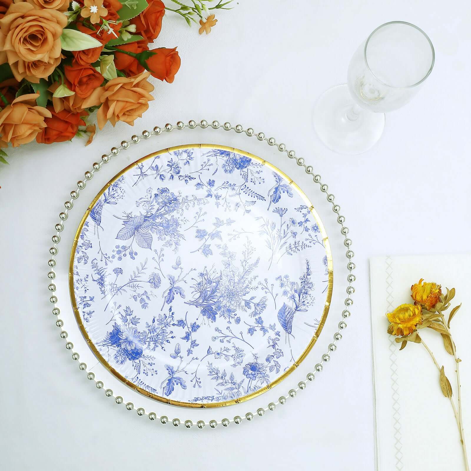 25-Pack Disposable 9-Inch White Dinner Plates with Light Blue French Toile & Gold Rim for Picnics and Chic Brunches