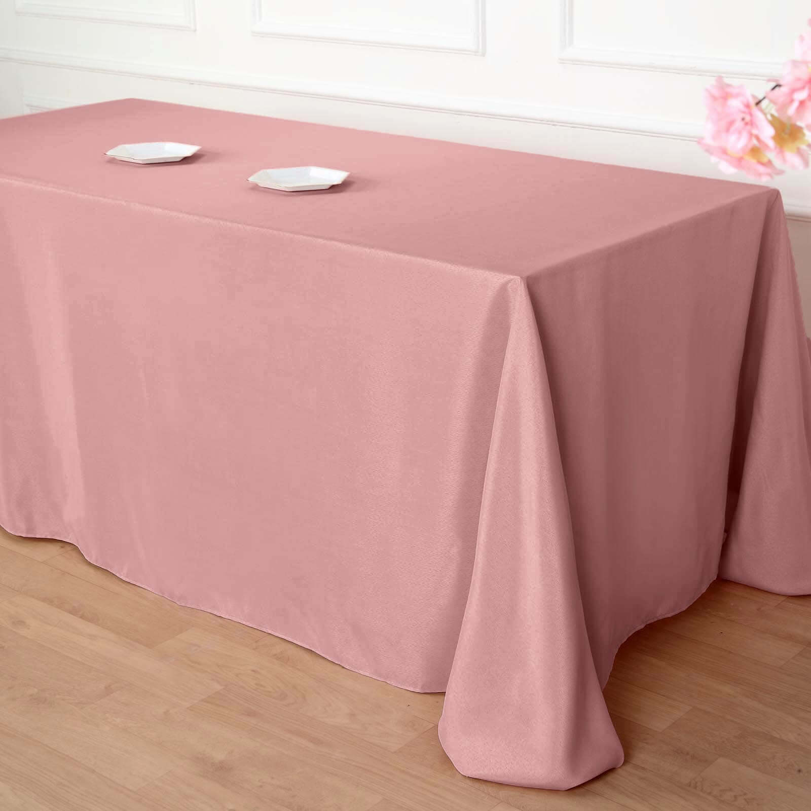 Seamless Wrinkle-Resistant Dusty Rose Polyester 90x132 Rectangle Table Cover