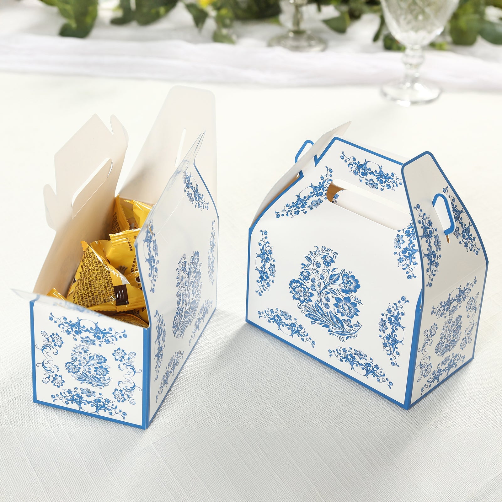 25-Pack White and Royal Blue Floral Damask Tote Gable Party Favor Candy Gift Boxes