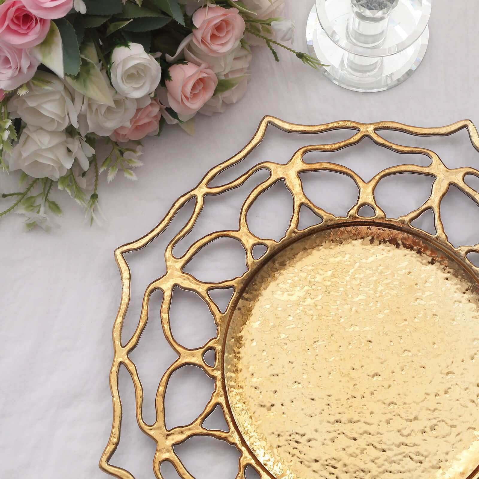Hot Sale! 6-Pack 13-Inch Gold Acrylic Round Charger Plates with Floral Cutout Design
