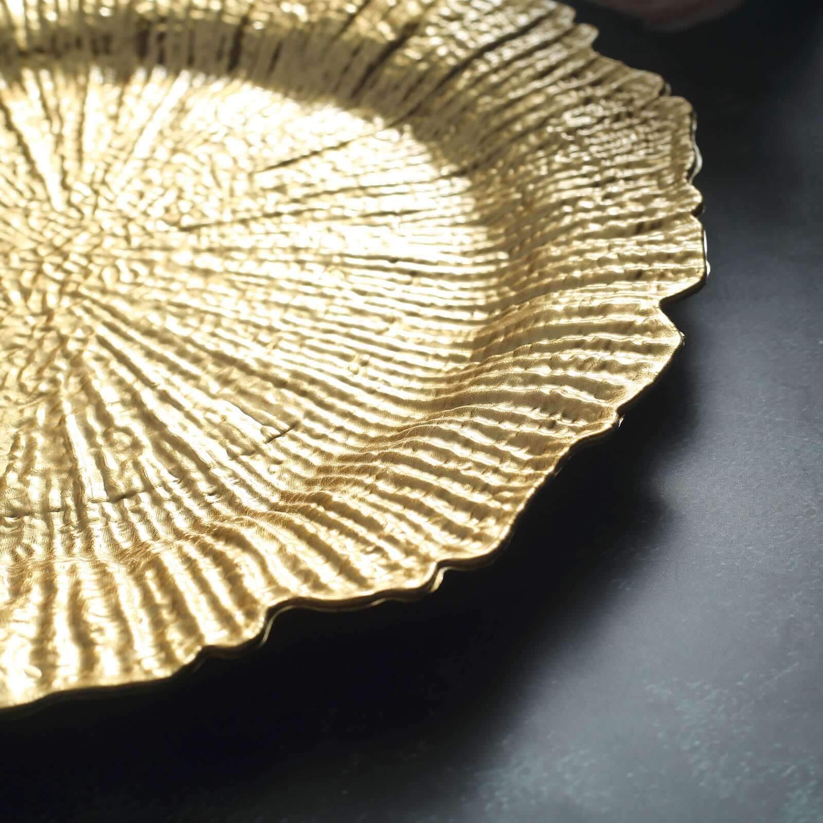 Hot Sale! 6-Piece Set of 13-Inch Gold Acrylic Round Charger Plates with Reef Design for Classy Dinners