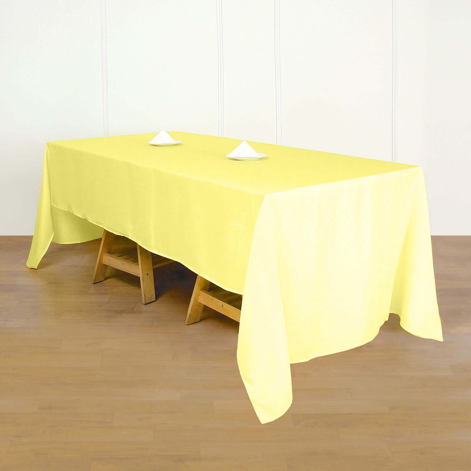 Yellow Wrinkle-Resistant 60x126 Polyester Rectangle Tablecloth - Perfect for Events