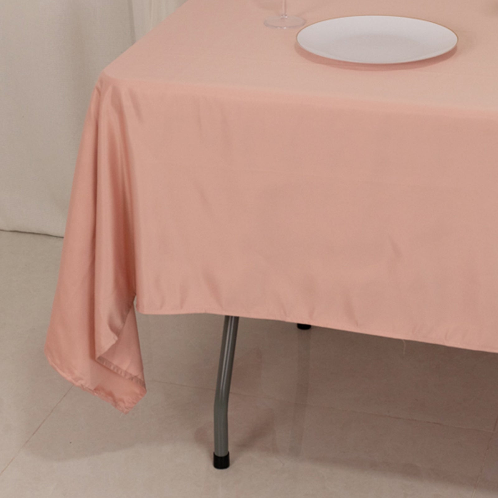 Lamour Satin Rectangle Tablecloth in Dusty Rose - Durable & Soft, Ideal for Events