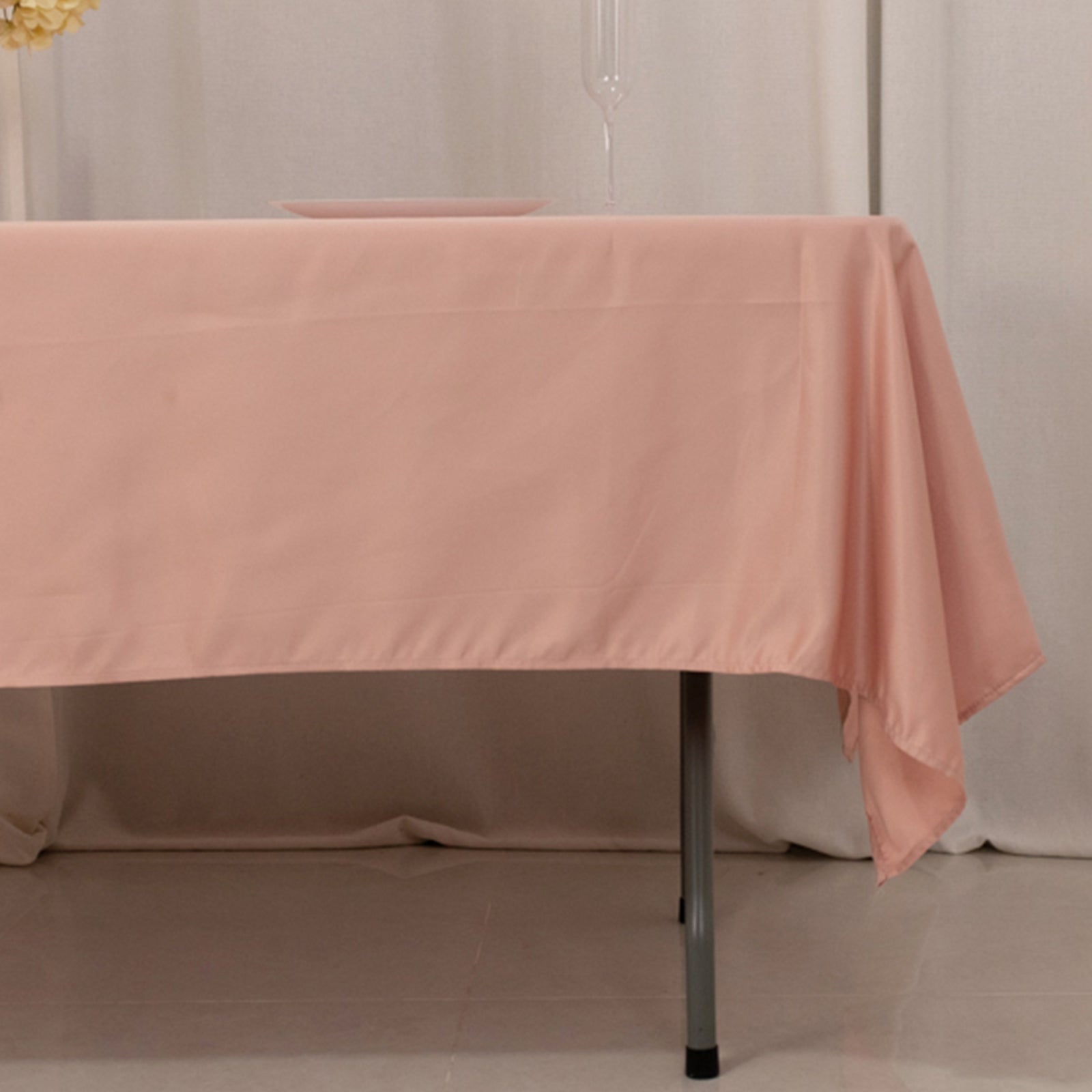 Lamour Satin Rectangle Tablecloth in Dusty Rose - Durable & Soft, Ideal for Events