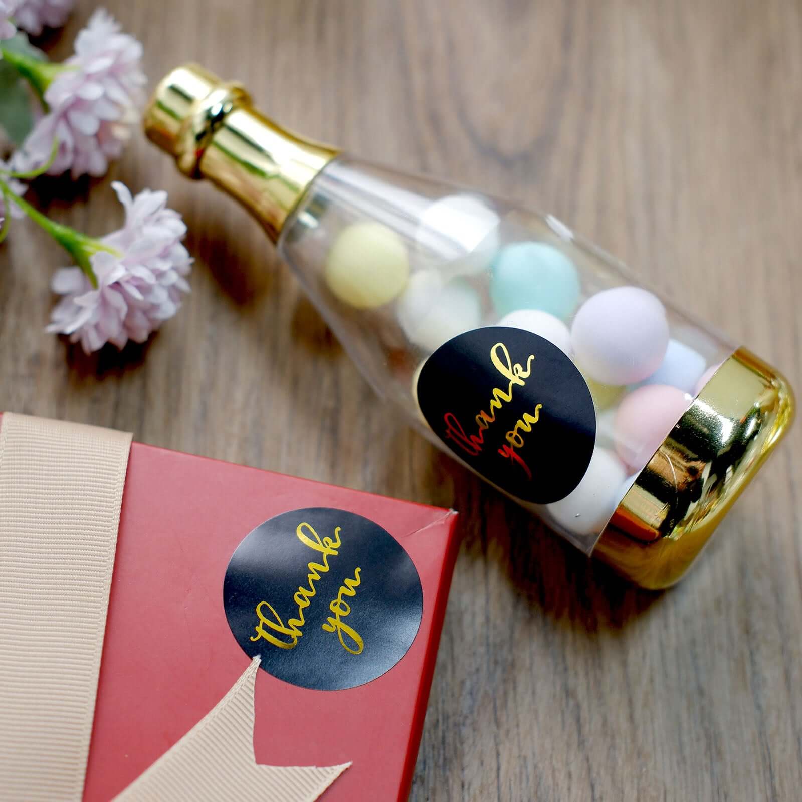 500Pcs Gold Foil 'Thank You' Round Stickers on Black Roll - Ideal for DIY Envelope Decor