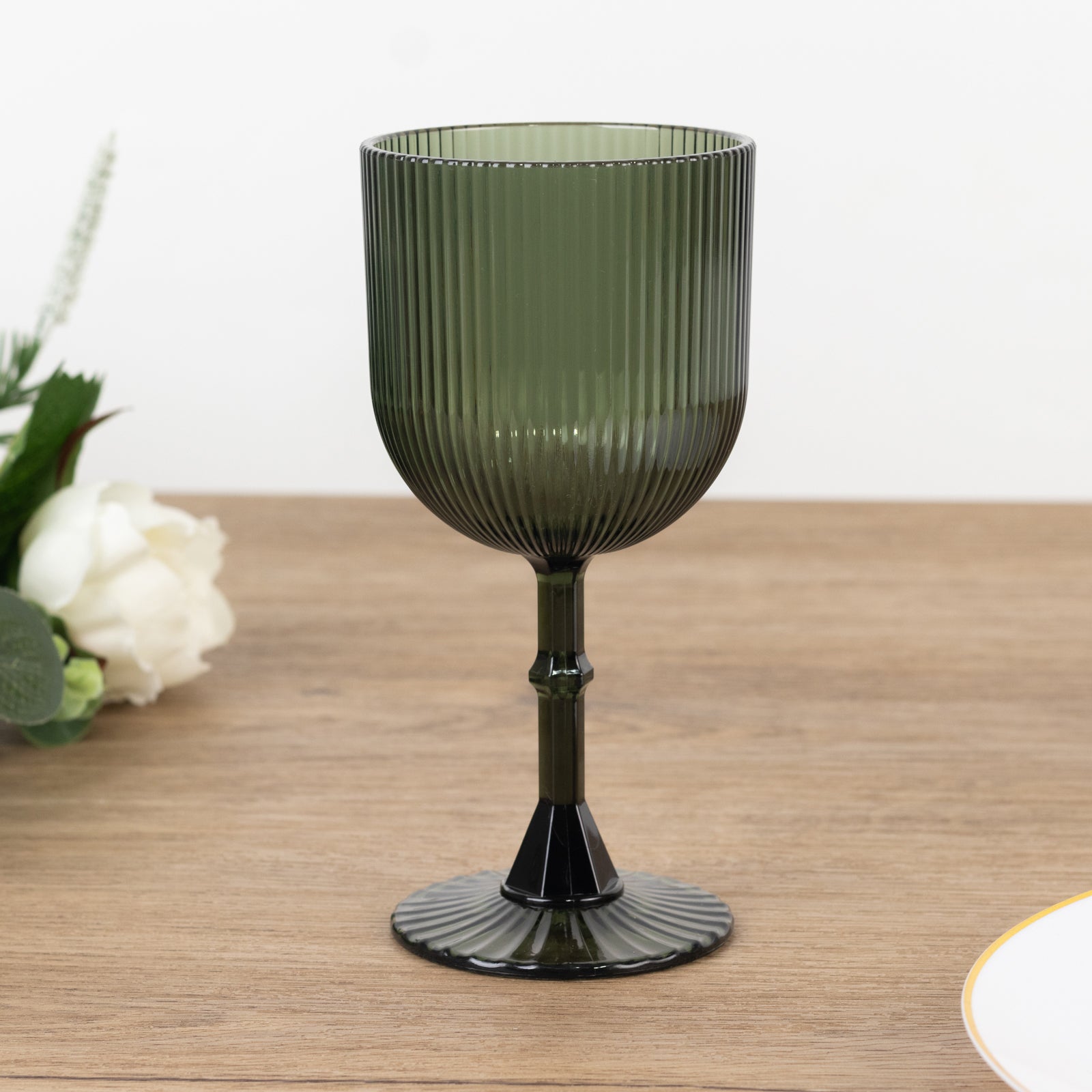 12-Pack 9oz Reusable Shatterproof Vintage Ribbed Hunter Emerald Green Plastic Goblets - Ideal for Parties