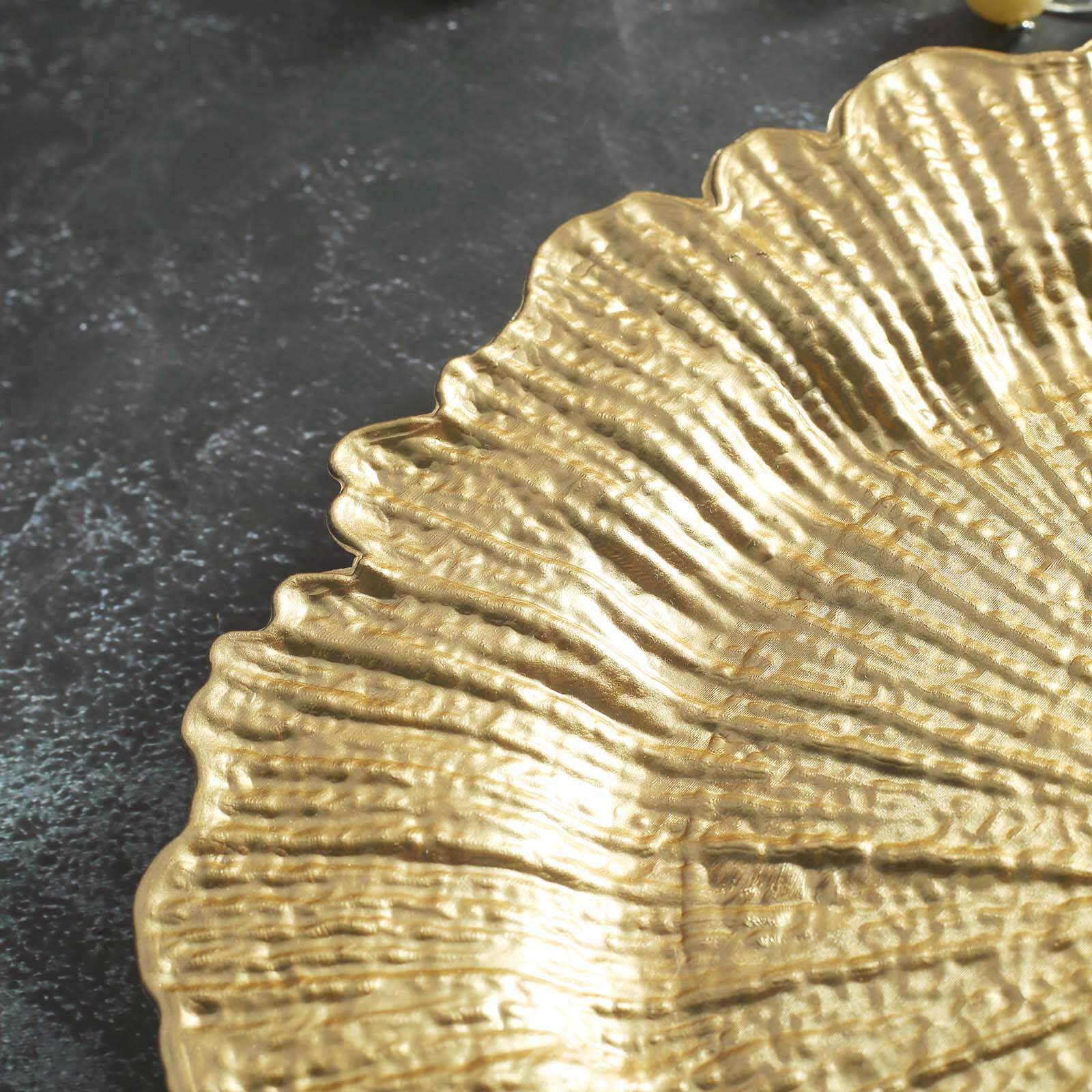 Hot Sale! 6-Piece Set of 13-Inch Gold Acrylic Round Charger Plates with Reef Design for Classy Dinners