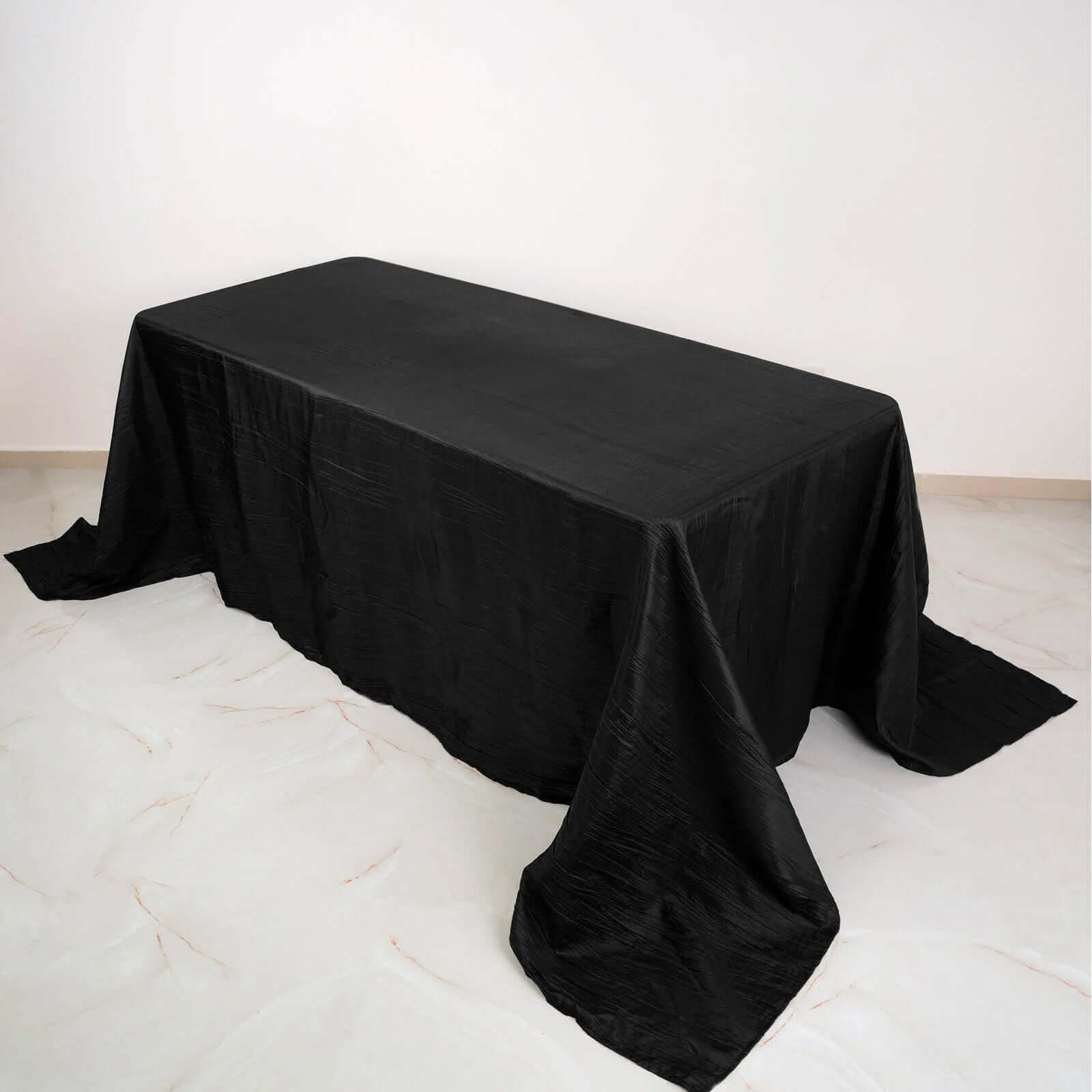 Black Crinkle Taffeta Rectangle Tablecloth 90x132 - Seamless Design for Elegant Gatherings