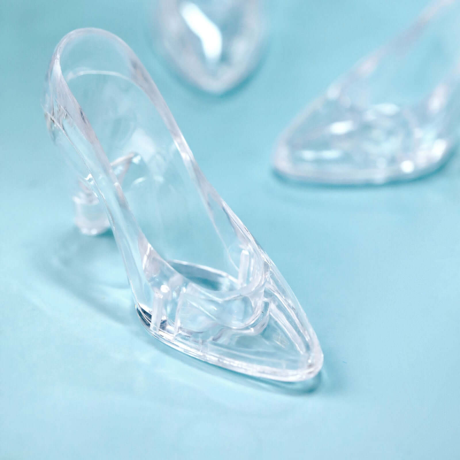 12-Pack Clear Mini Cinderella Princess Slippers - Ideal Party Decor & Gift Favors