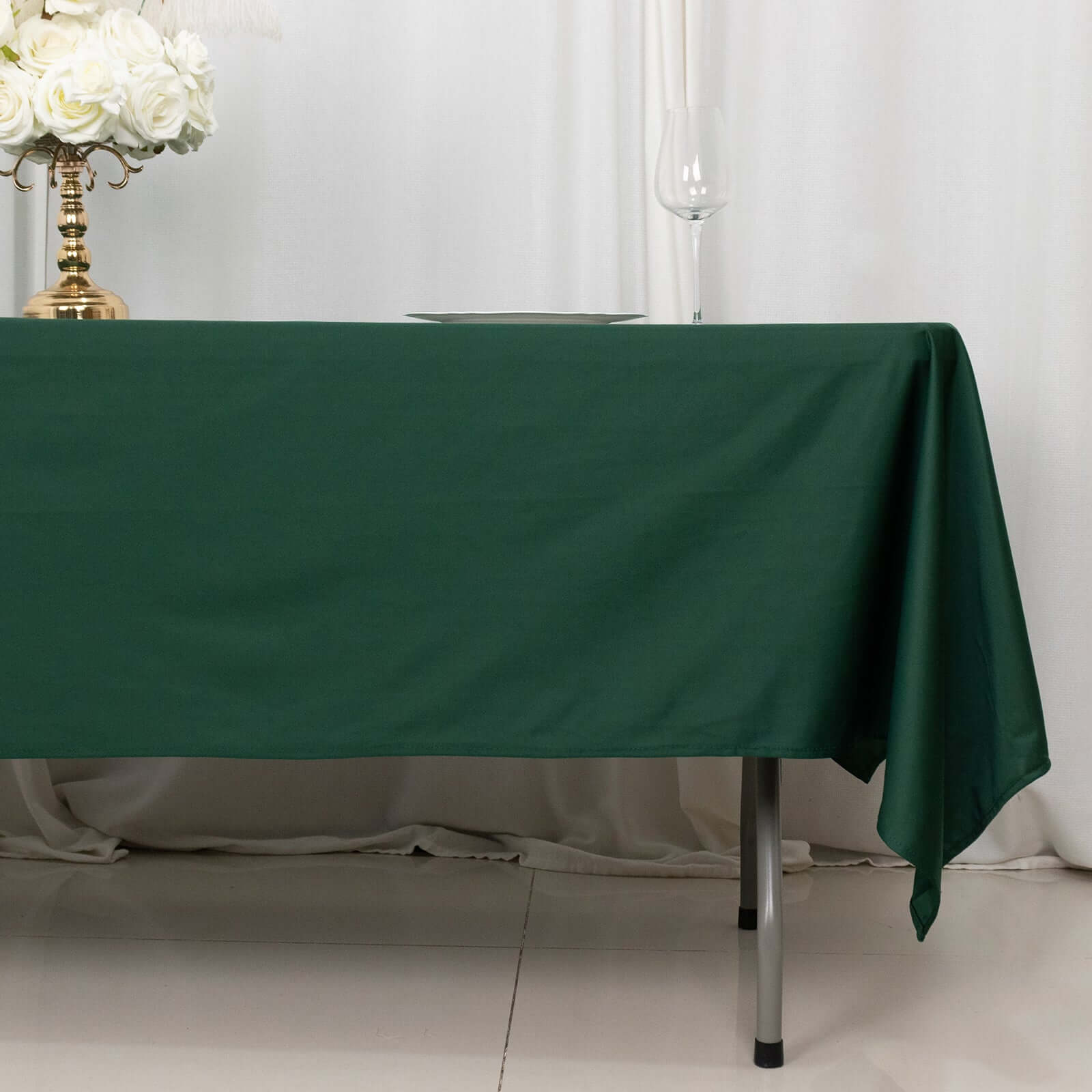 Exclusive Premium Scuba 60x102 Rectangular Tablecloth in Hunter Emerald Green - Wrinkle & Stain Free