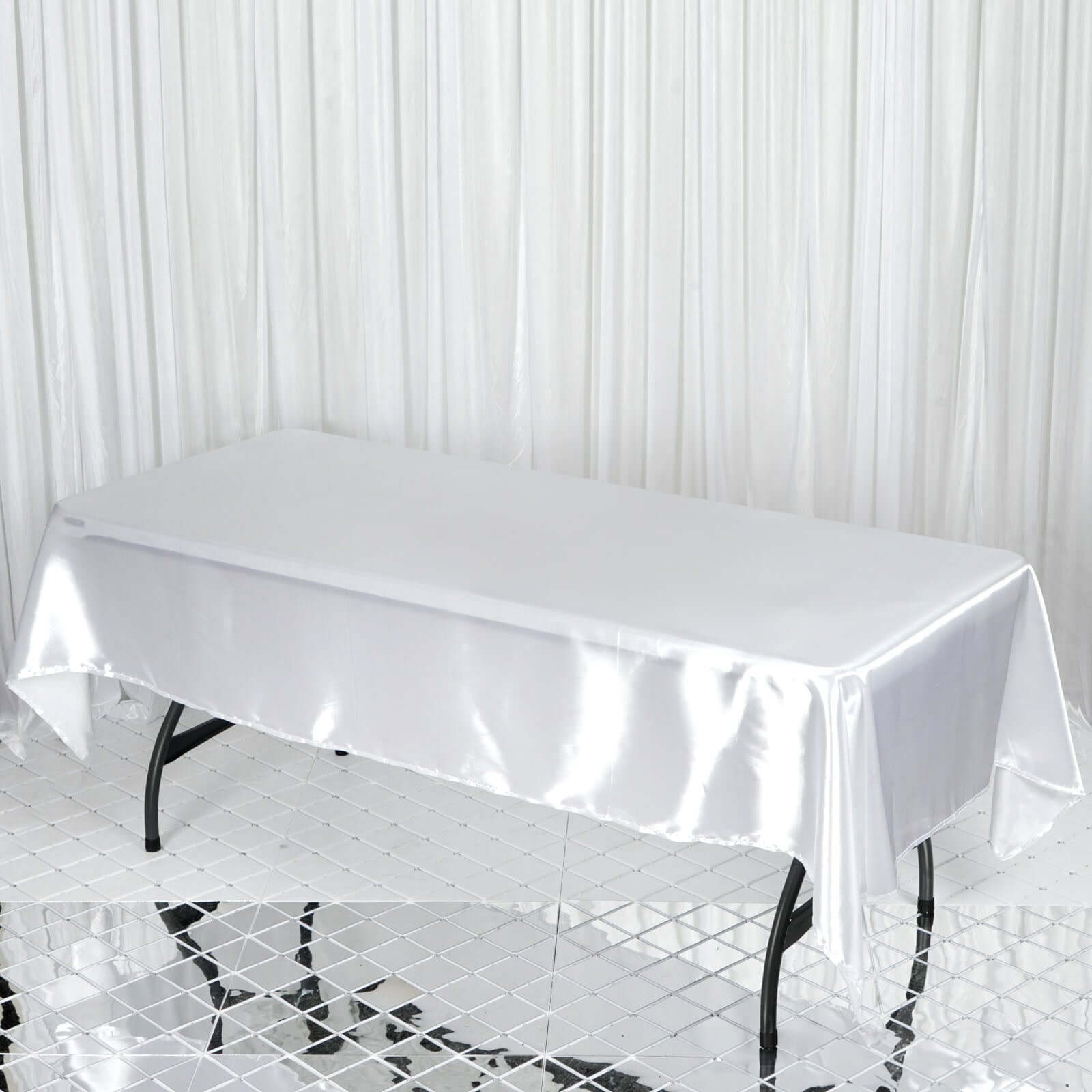 White Satin 60x102 Rectangular Tablecloth - Lustrous Finish for Weddings and Parties