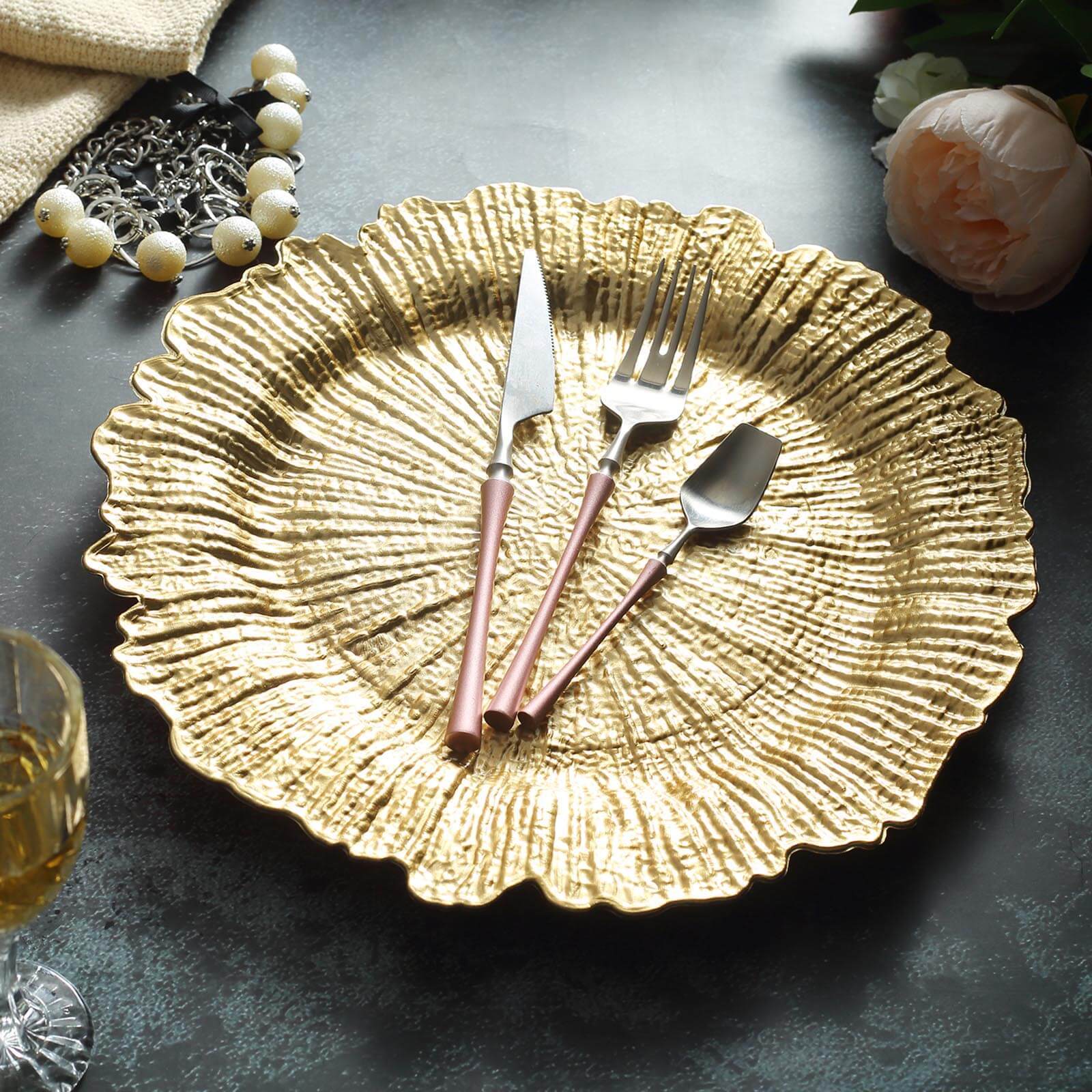Hot Sale! 6-Piece Set of 13-Inch Gold Acrylic Round Charger Plates with Reef Design for Classy Dinners