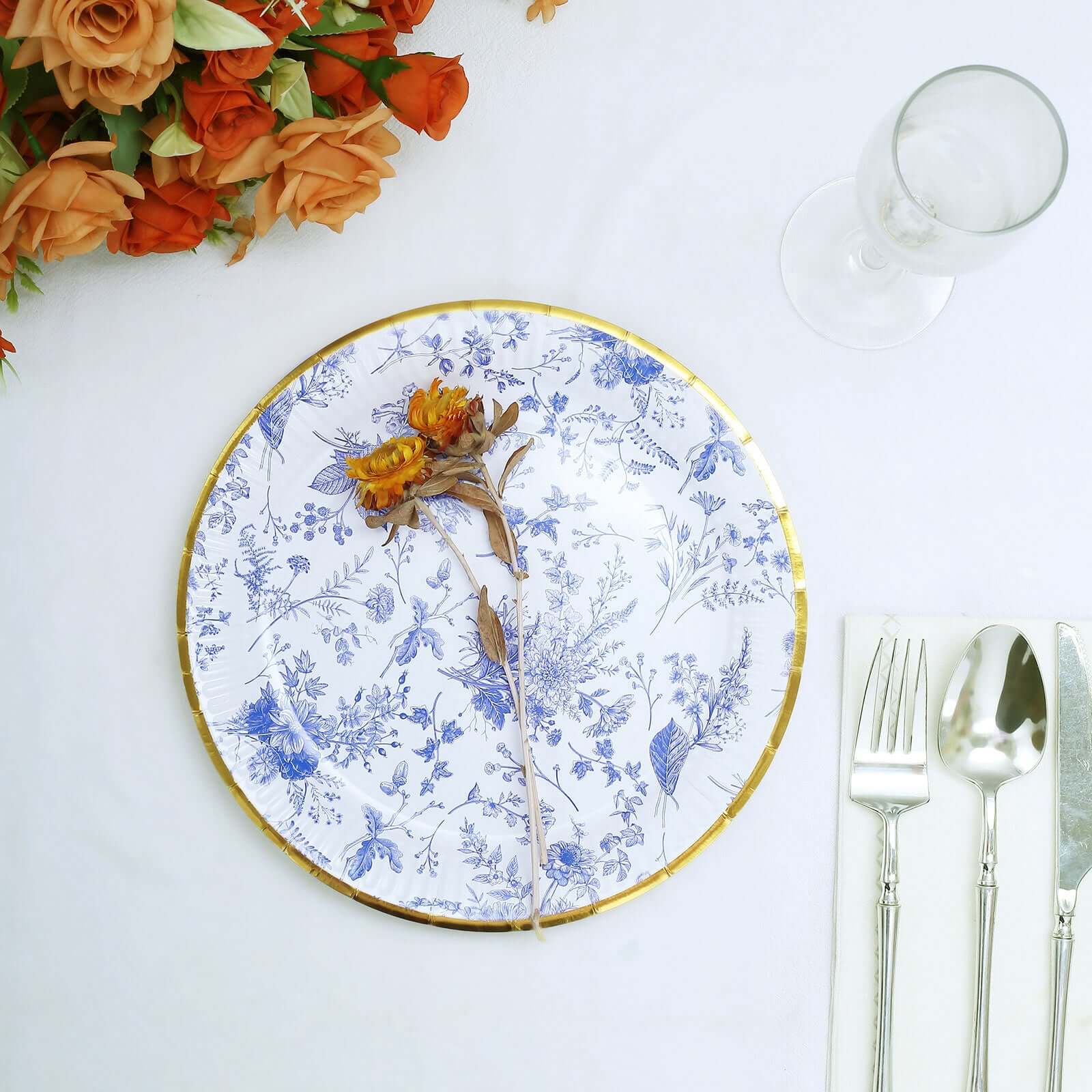 25-Pack Disposable 9-Inch White Dinner Plates with Light Blue French Toile & Gold Rim for Picnics and Chic Brunches