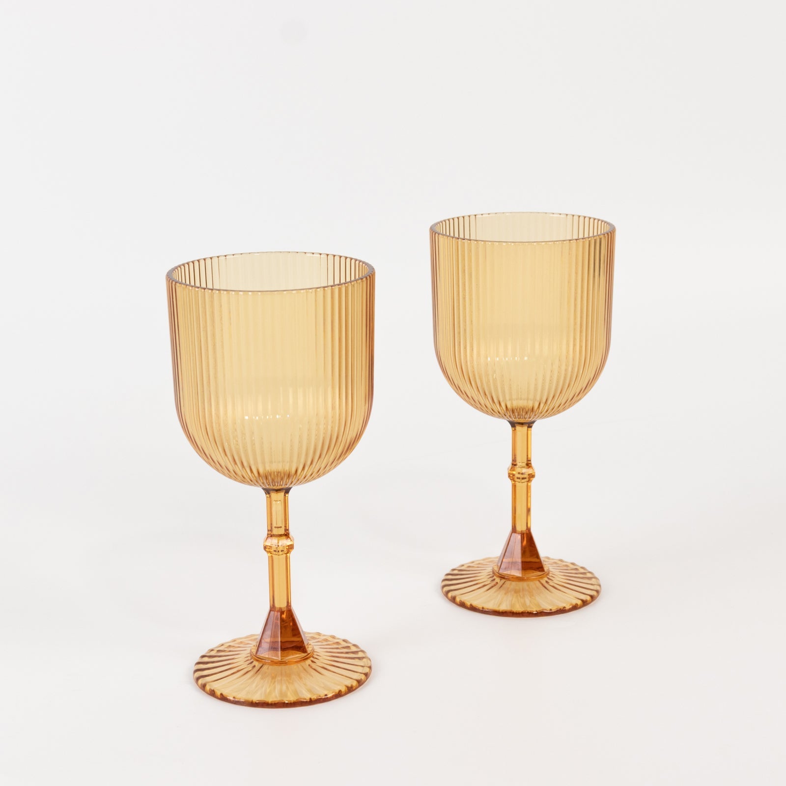 Hot Sale! 12-Pack 9oz Reusable Shatterproof Amber Gold Vintage Ribbed Plastic Wine Goblets