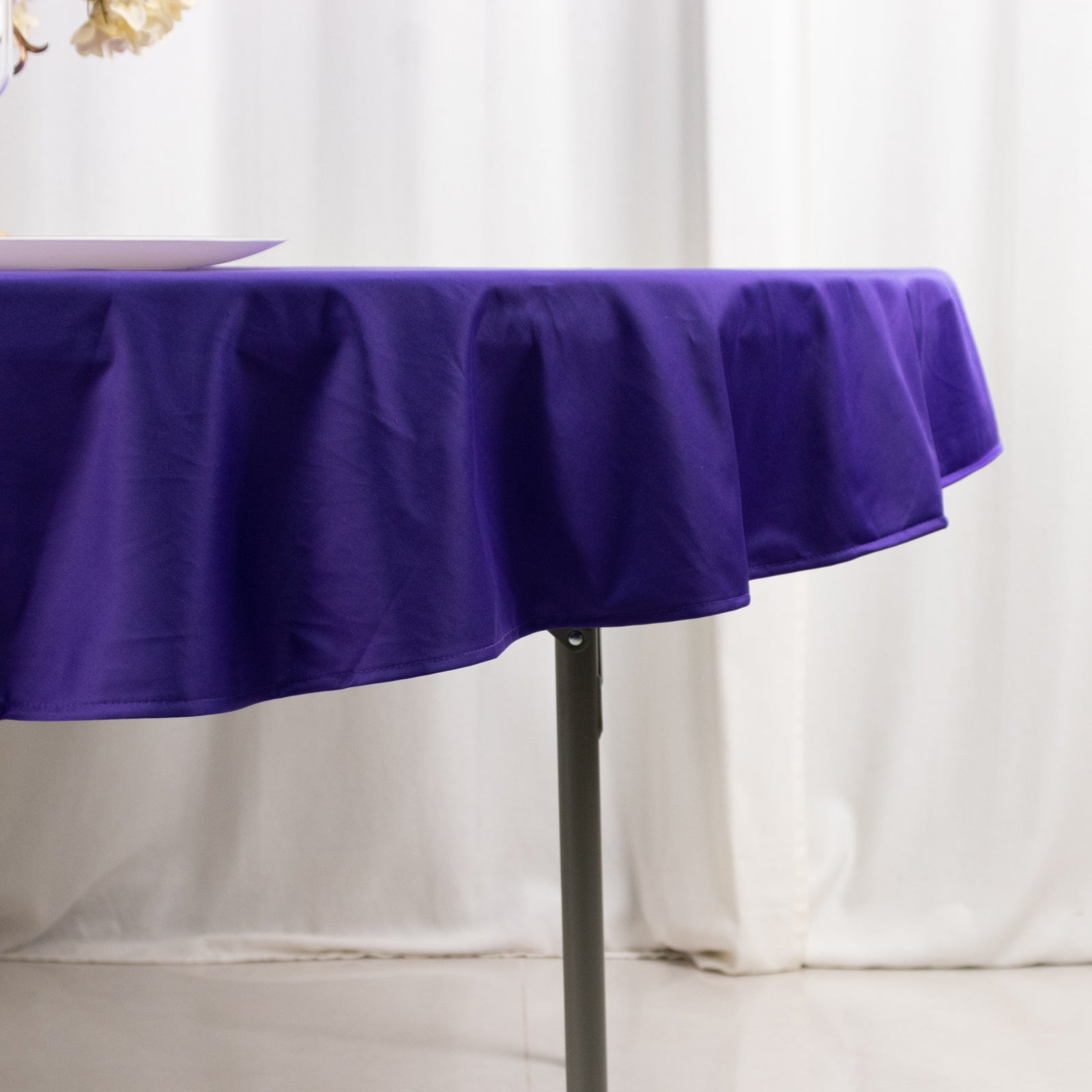 Premium Purple 70-Inch Round Scuba Tablecloth - Wrinkle & Stain Resistant