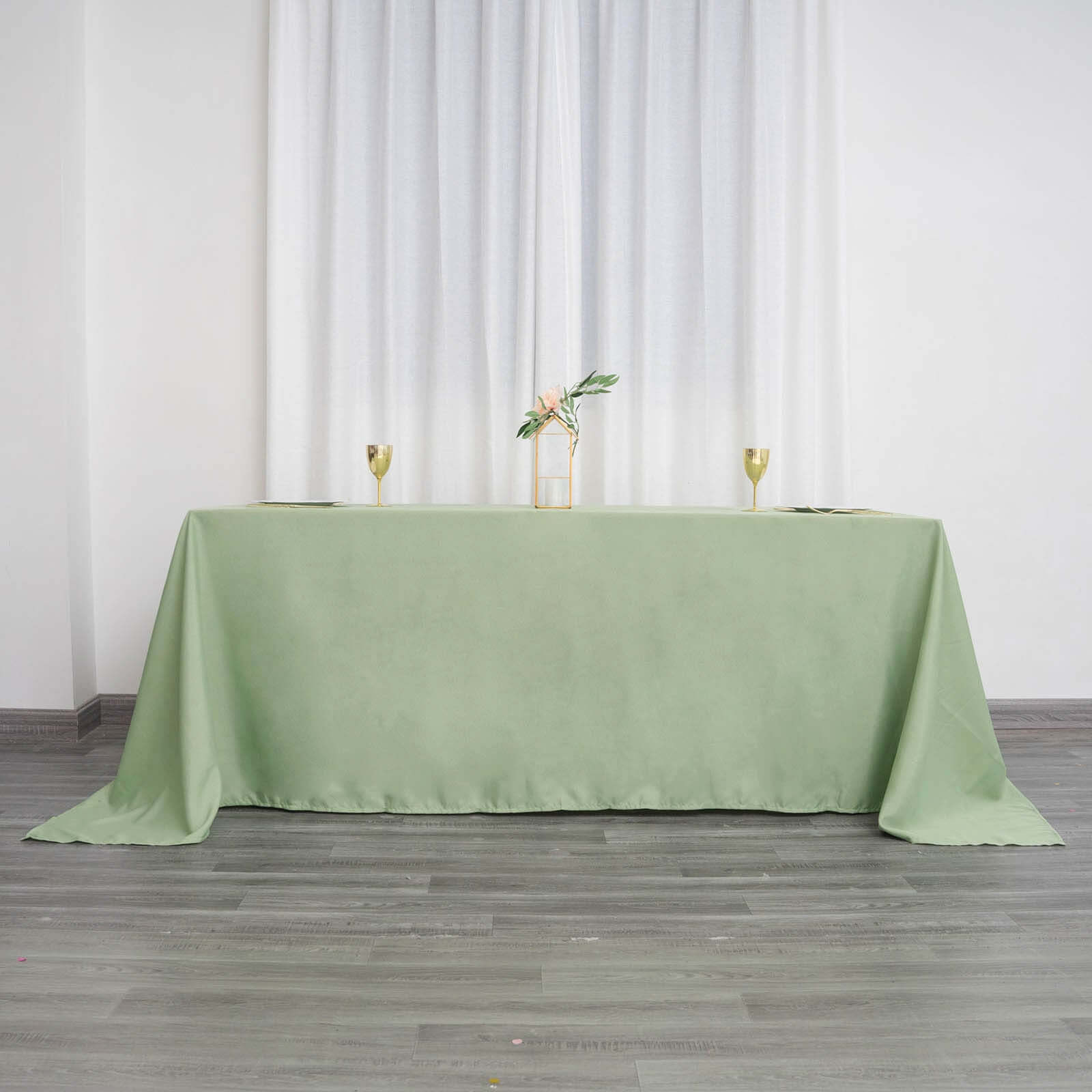 Seamless Wrinkle-Resistant Sage Green Polyester Rectangle Tablecloth 90x132