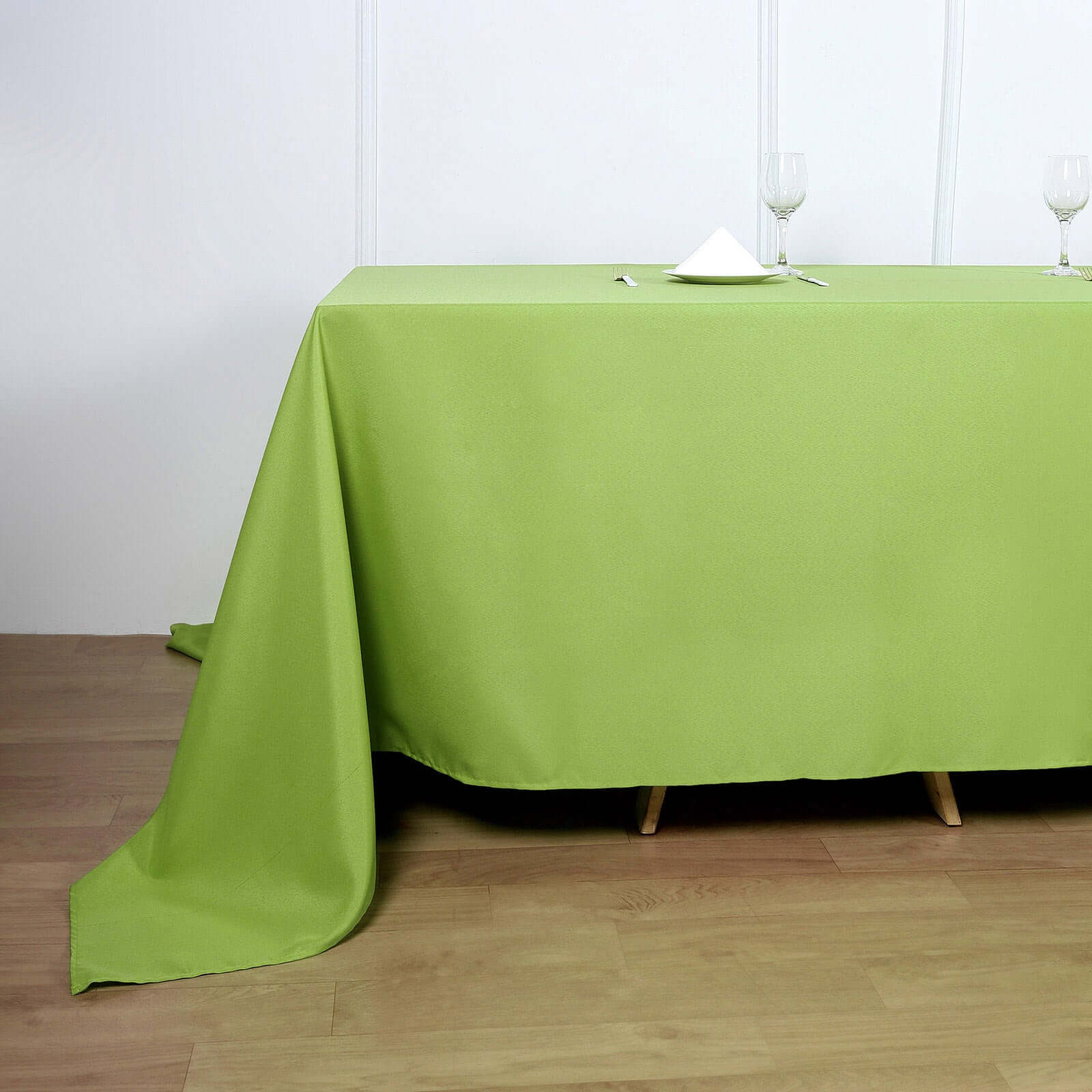 Wrinkle-Resistant Seamless Apple Green Polyester 90x132 Rectangle Tablecloth