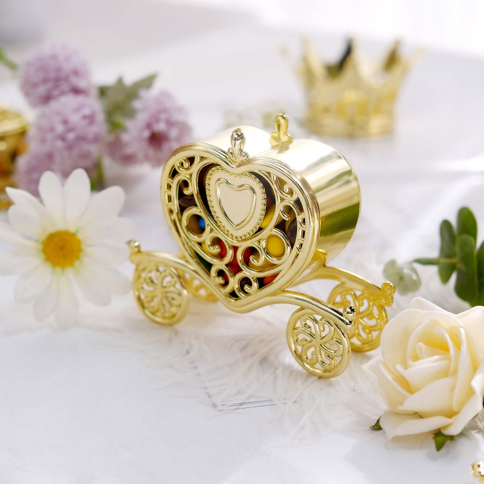 12-Pack Gold Plastic Princess Heart Carriage Party Favor Boxes for Treats