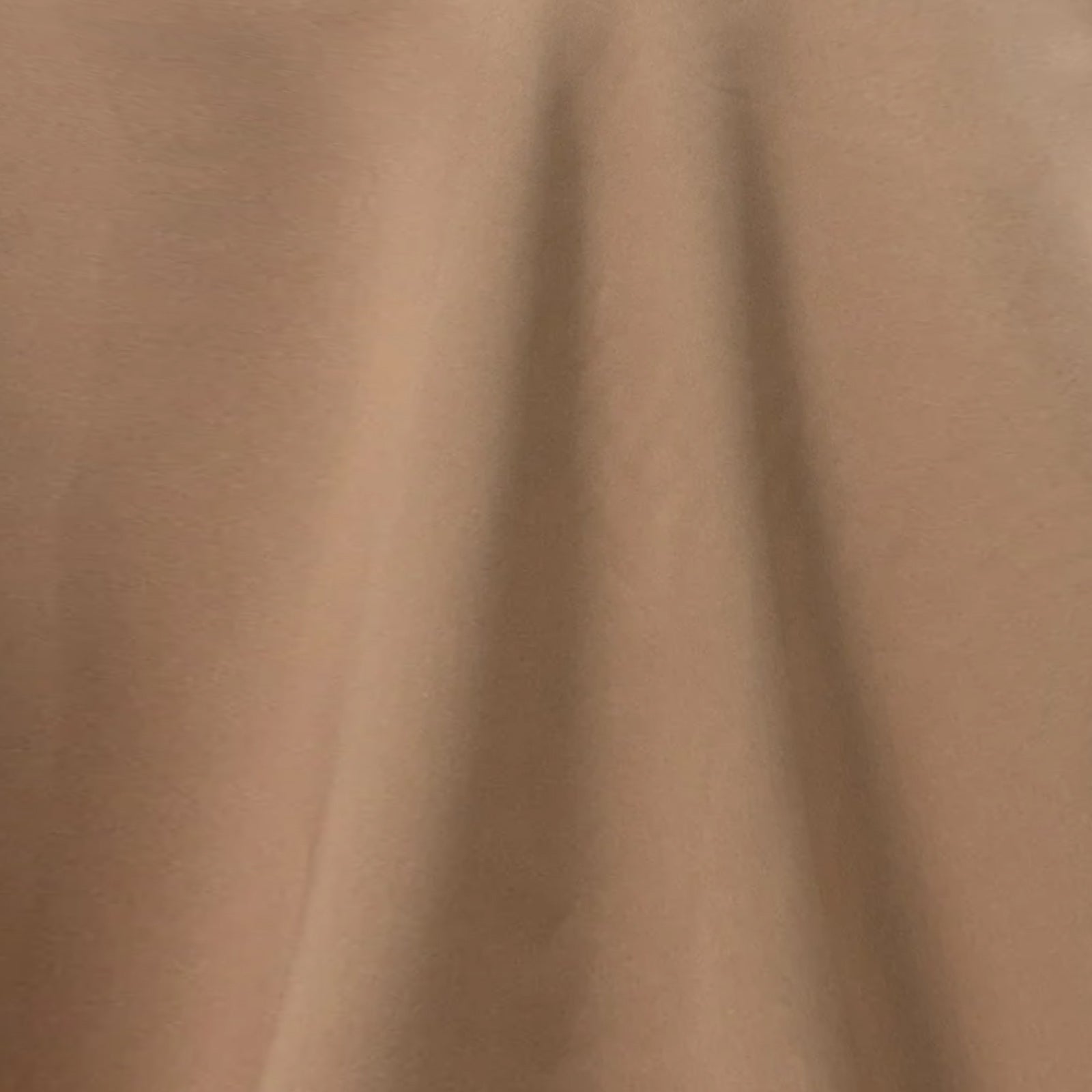 Exclusive 132' Nude Seamless Premium Polyester Wrinkle-Resistant Round Tablecloth