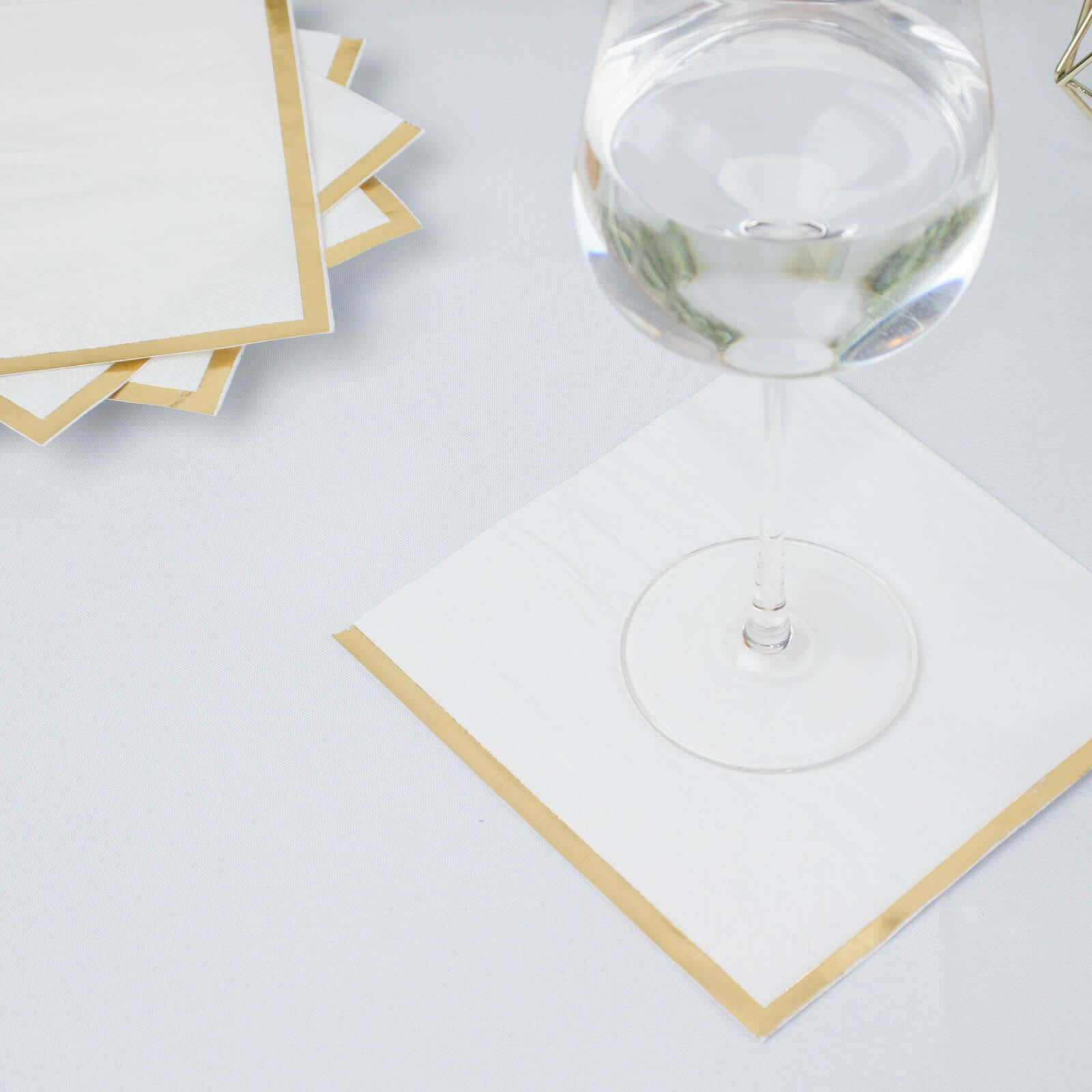 50-Piece Disposable 2-Ply White Cocktail Napkins with Gold Foil Edge, 6.5x6.5