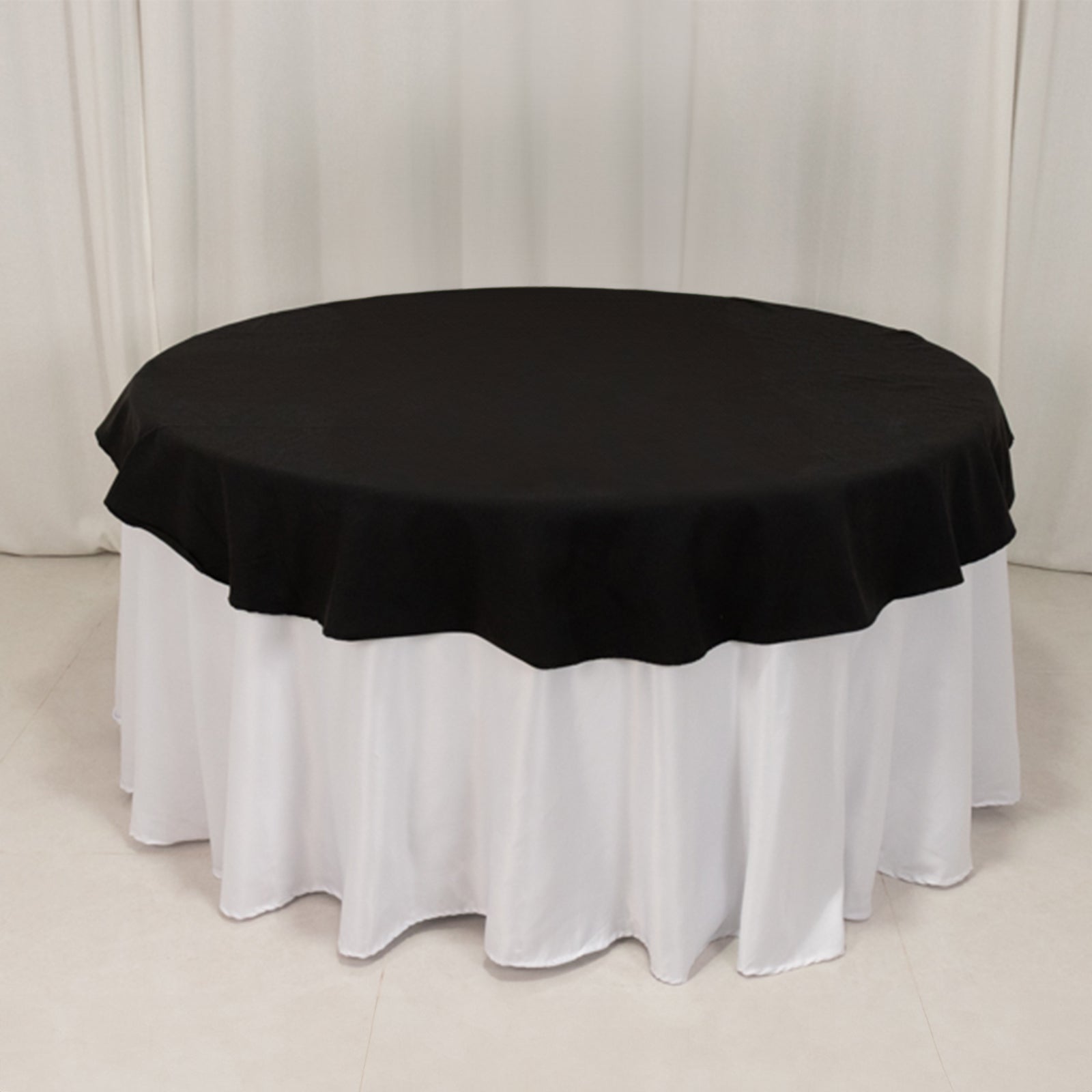 Black 70" Wrinkle-Resistant Cotton Blend Round Tablecloth - Ideal for Events