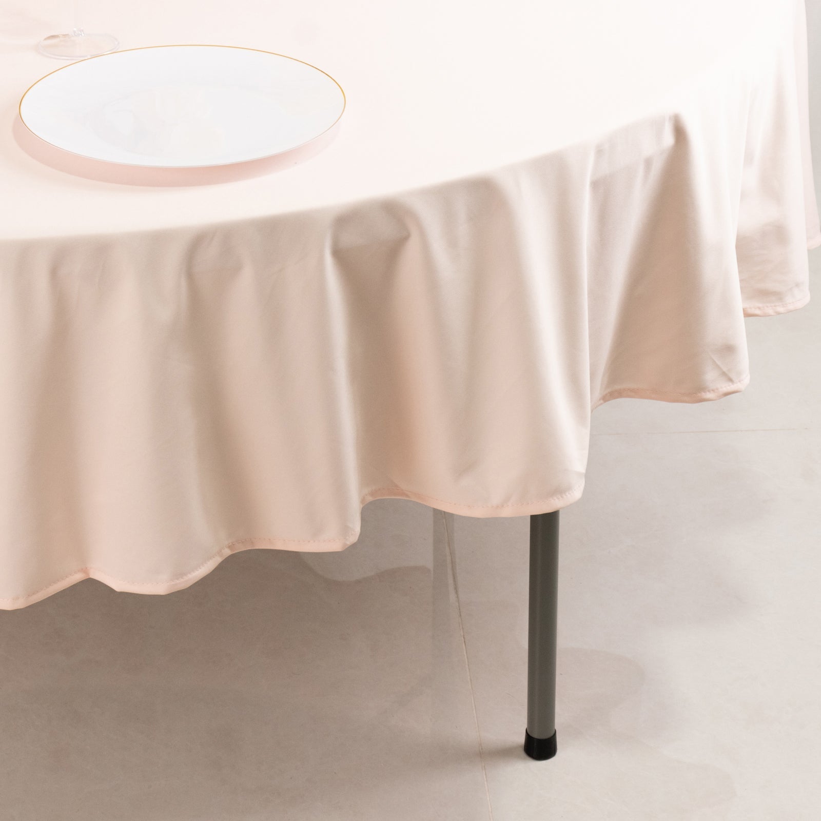 Blush Premium 90' Round Scuba Tablecloth - Stain & Wrinkle Resistant