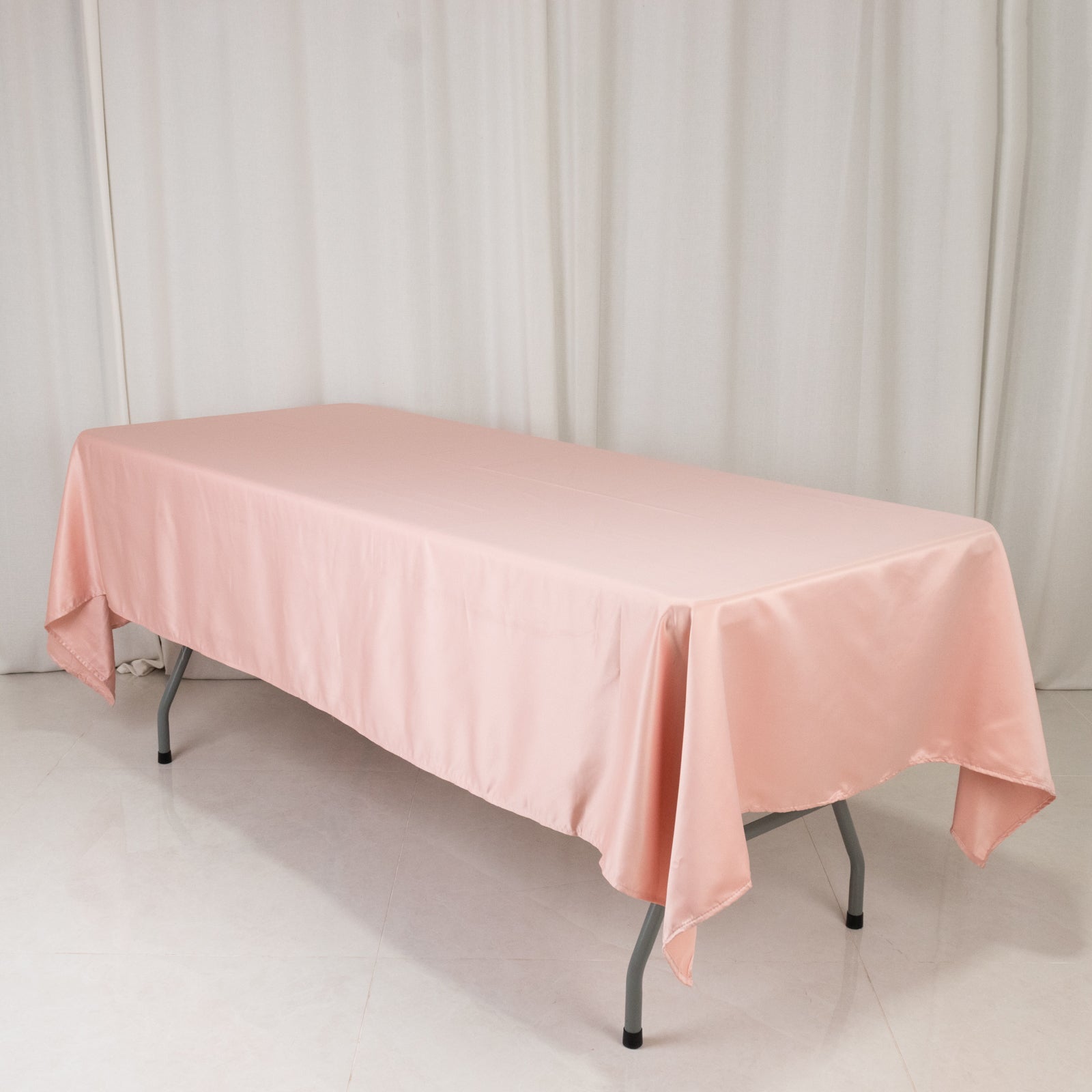 Lamour Satin Rectangle Tablecloth in Dusty Rose - Durable & Soft, Ideal for Events