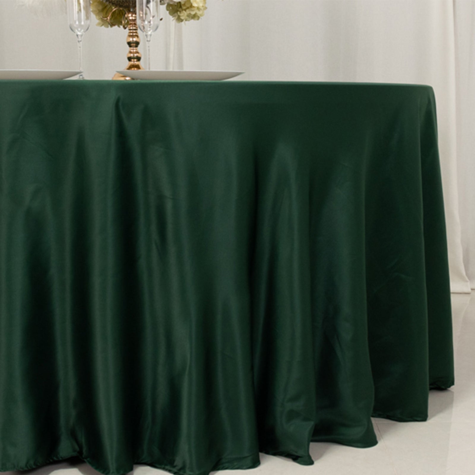 Exclusive Lamour Satin 120-Inch Round Tablecloth in Hunter Emerald Green - Soft Sheen & Seamless