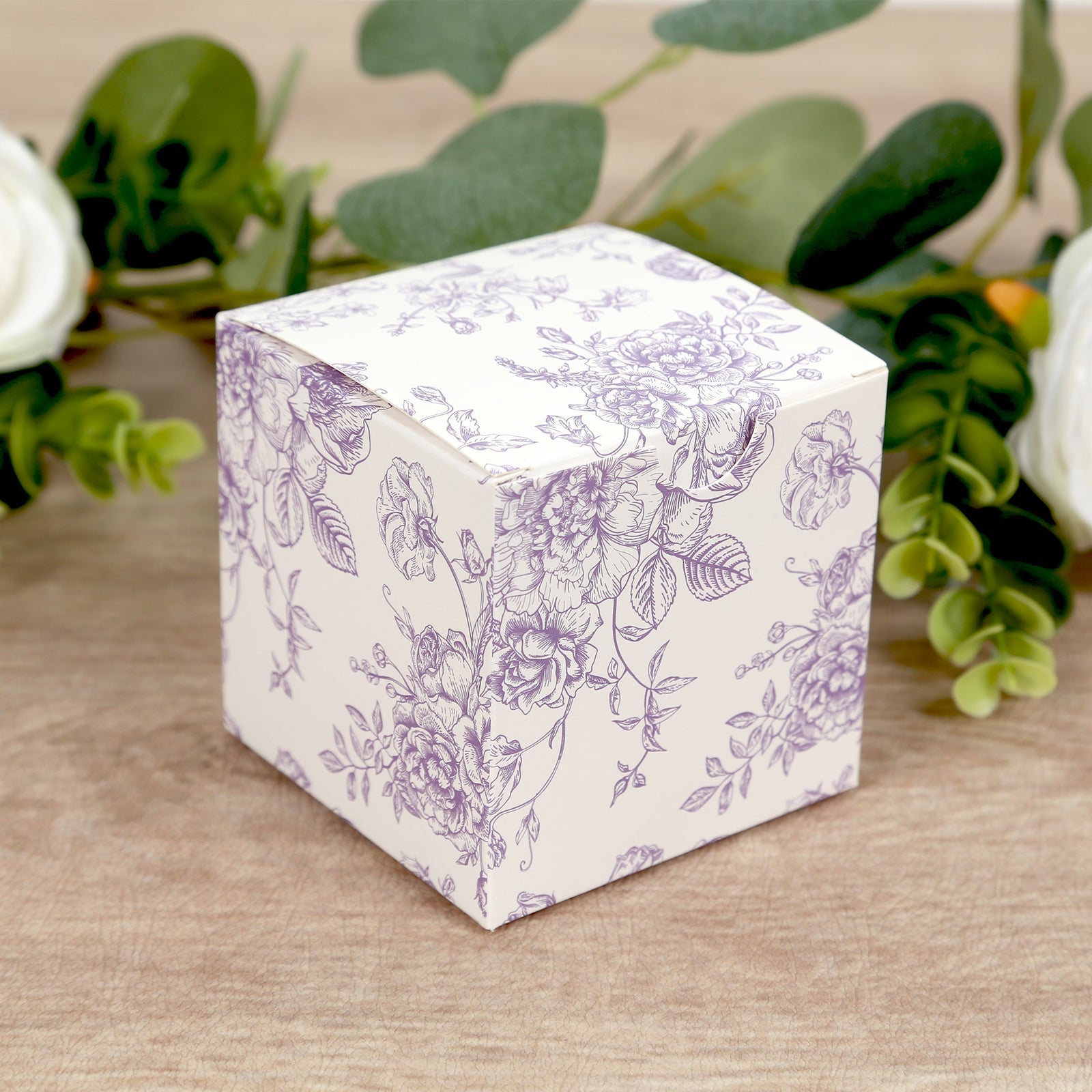 25-Piece Matte Lavender and White French Toile Pattern Cardstock Candy Favor Boxes - 3x3