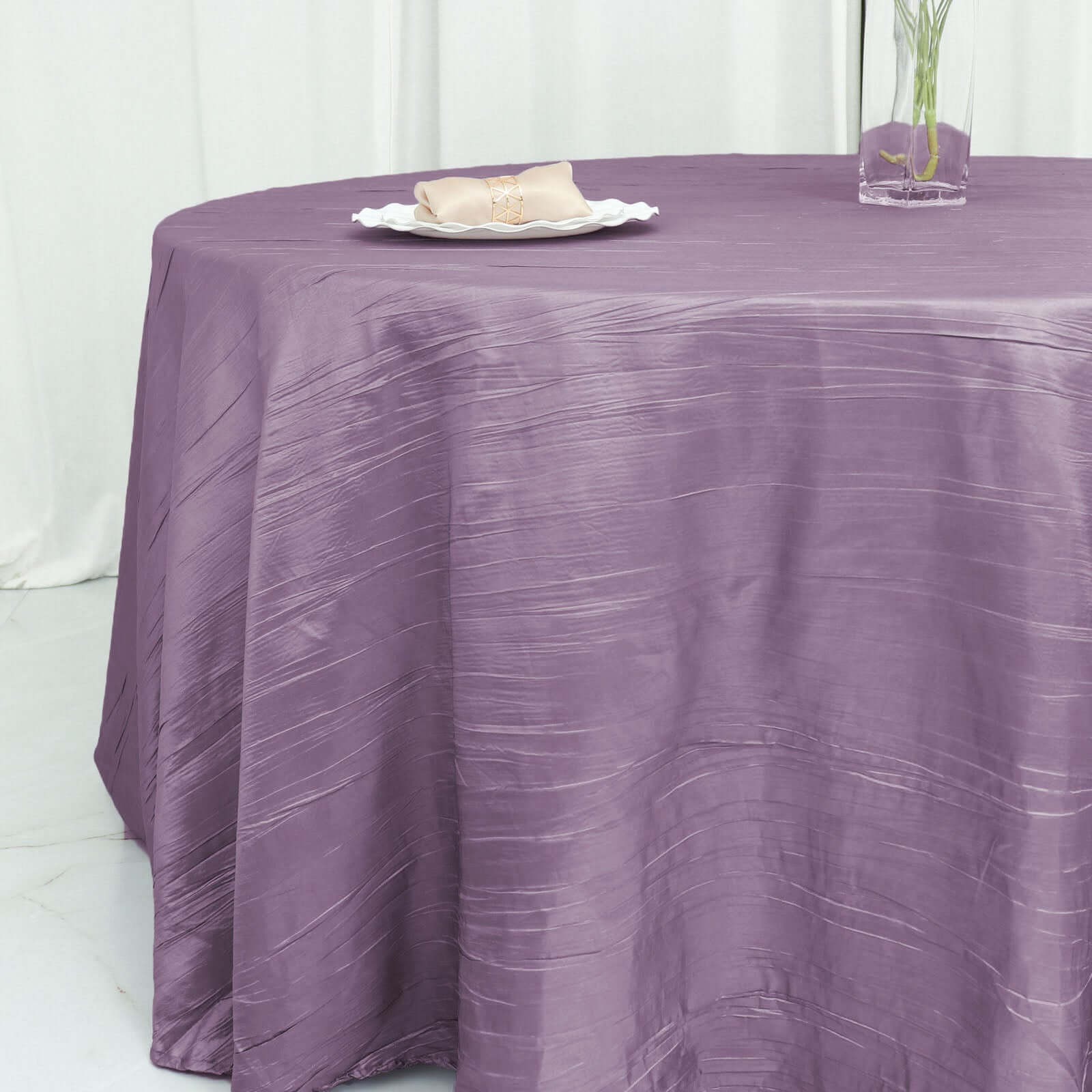 Seamless Violet Amethyst Crinkle Taffeta 120 Round Tablecloth - Perfect for Events