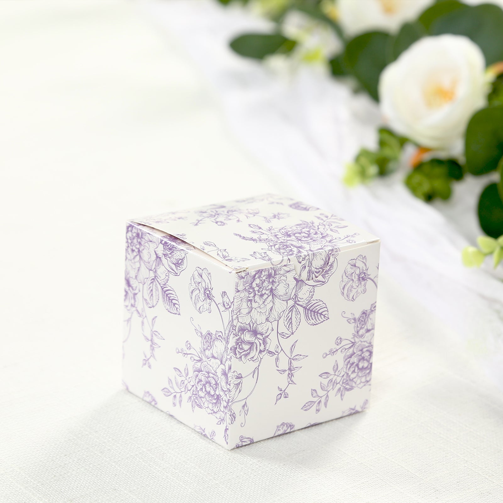 25-Piece Matte Lavender and White French Toile Pattern Cardstock Candy Favor Boxes - 3x3