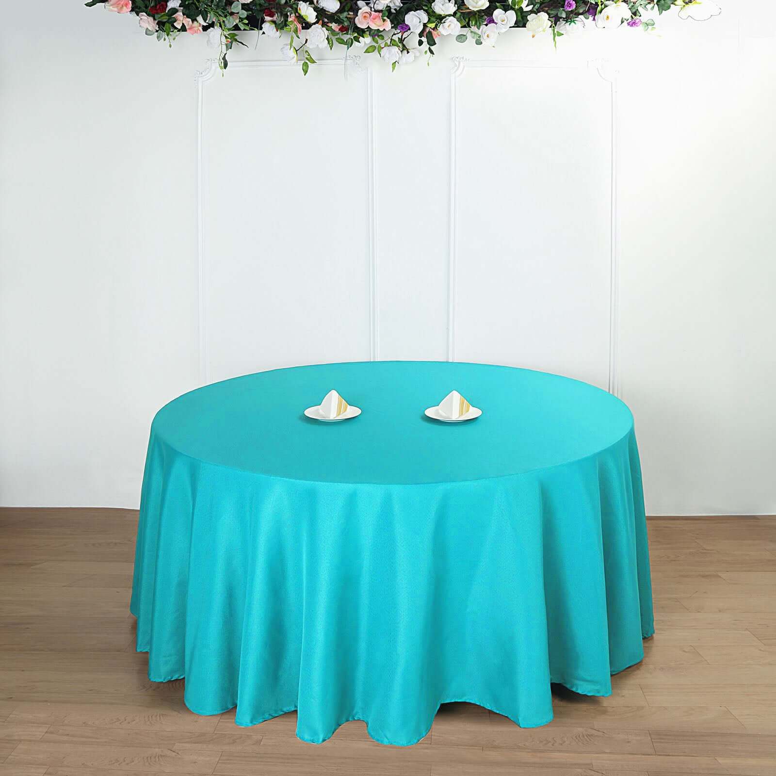 Seamless Turquoise 132-inch Polyester Round Tablecloth for Elegant Table Cover