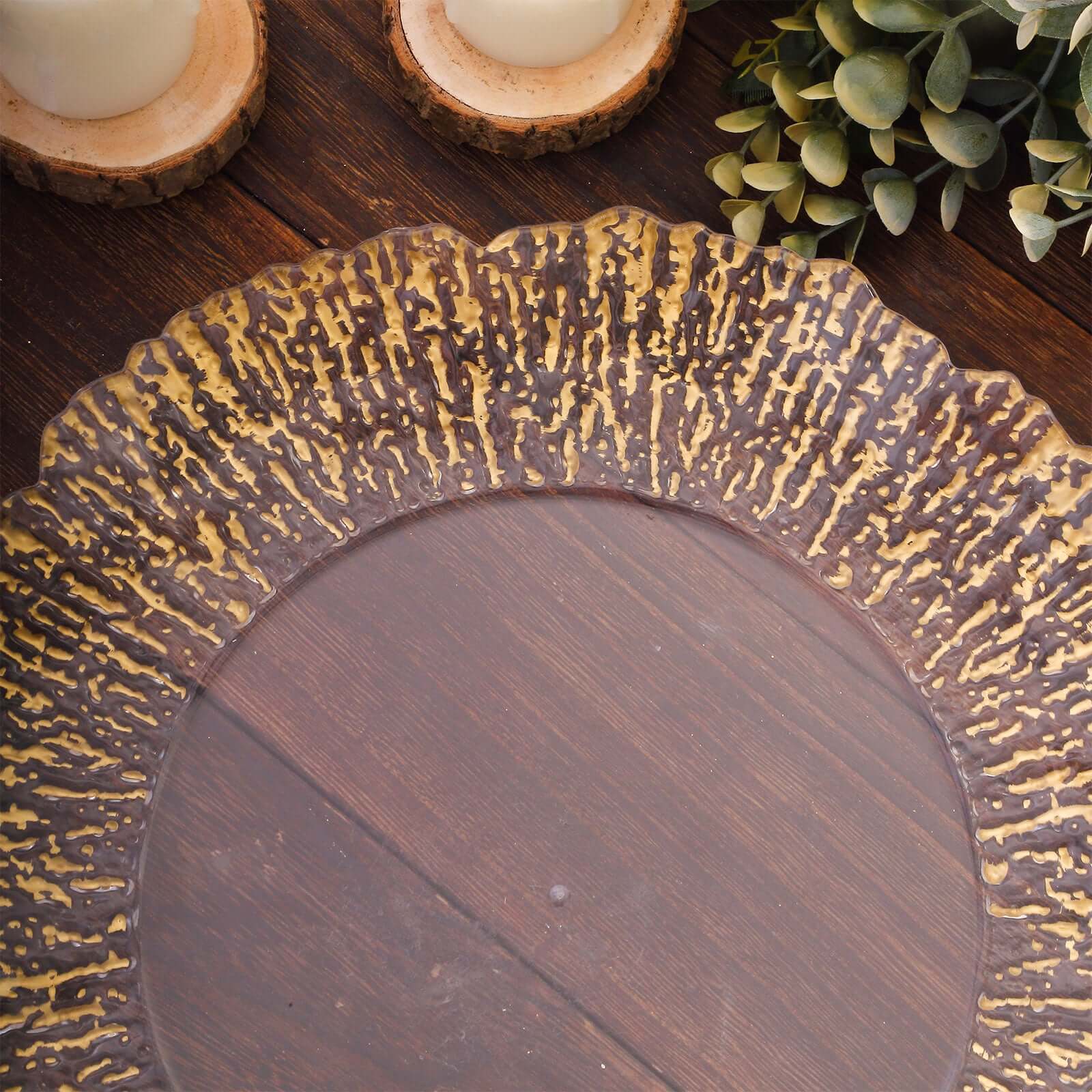 Hot Sale! 6-Pack 12-Inch Clear Plastic Round Charger Plates with Gold Brushed Scalloped Reef Rim for Party Serving