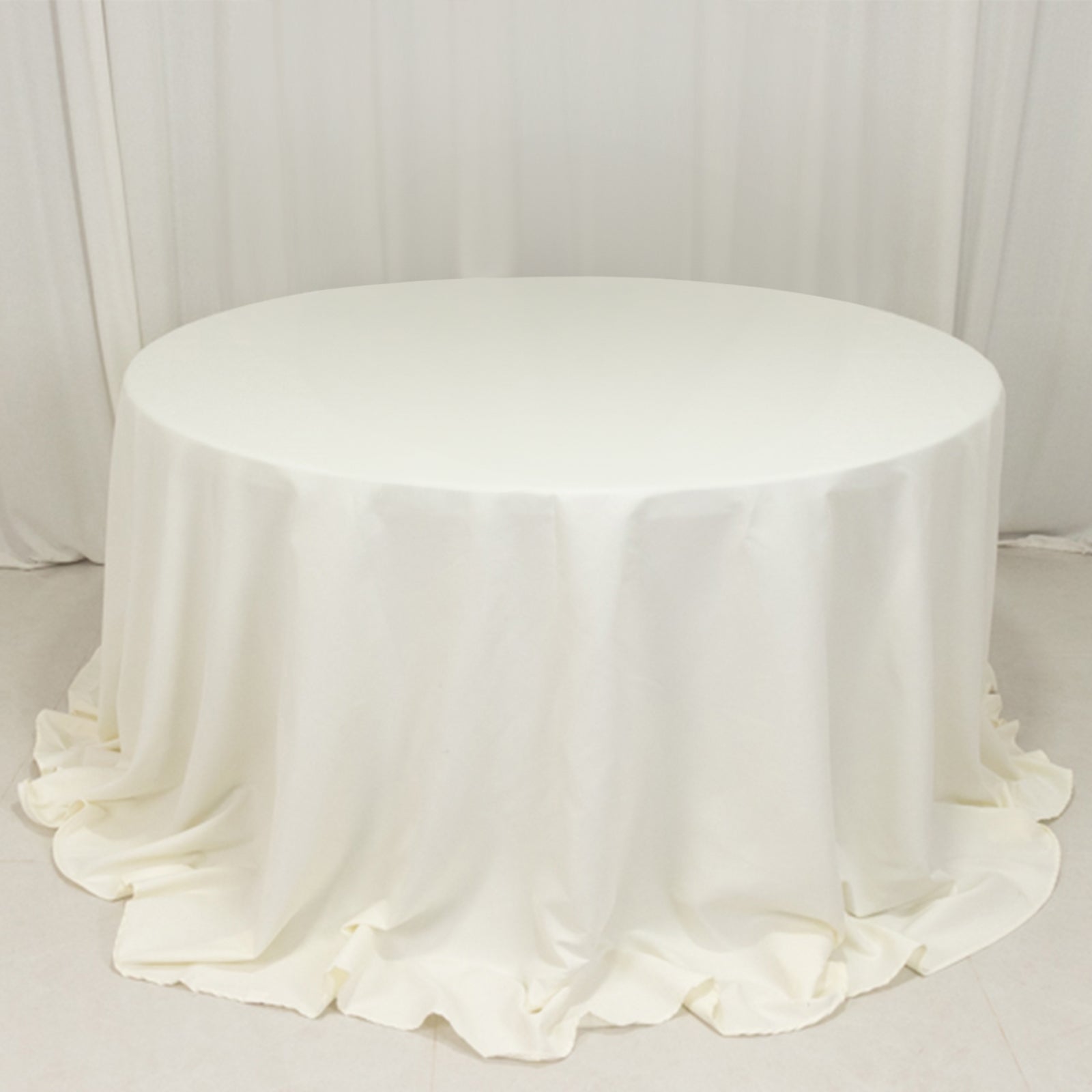 Hot Sale! Seamless Wrinkle - Free 132' Ivory Cotton Blend Round Tablecloth for Various Occasions