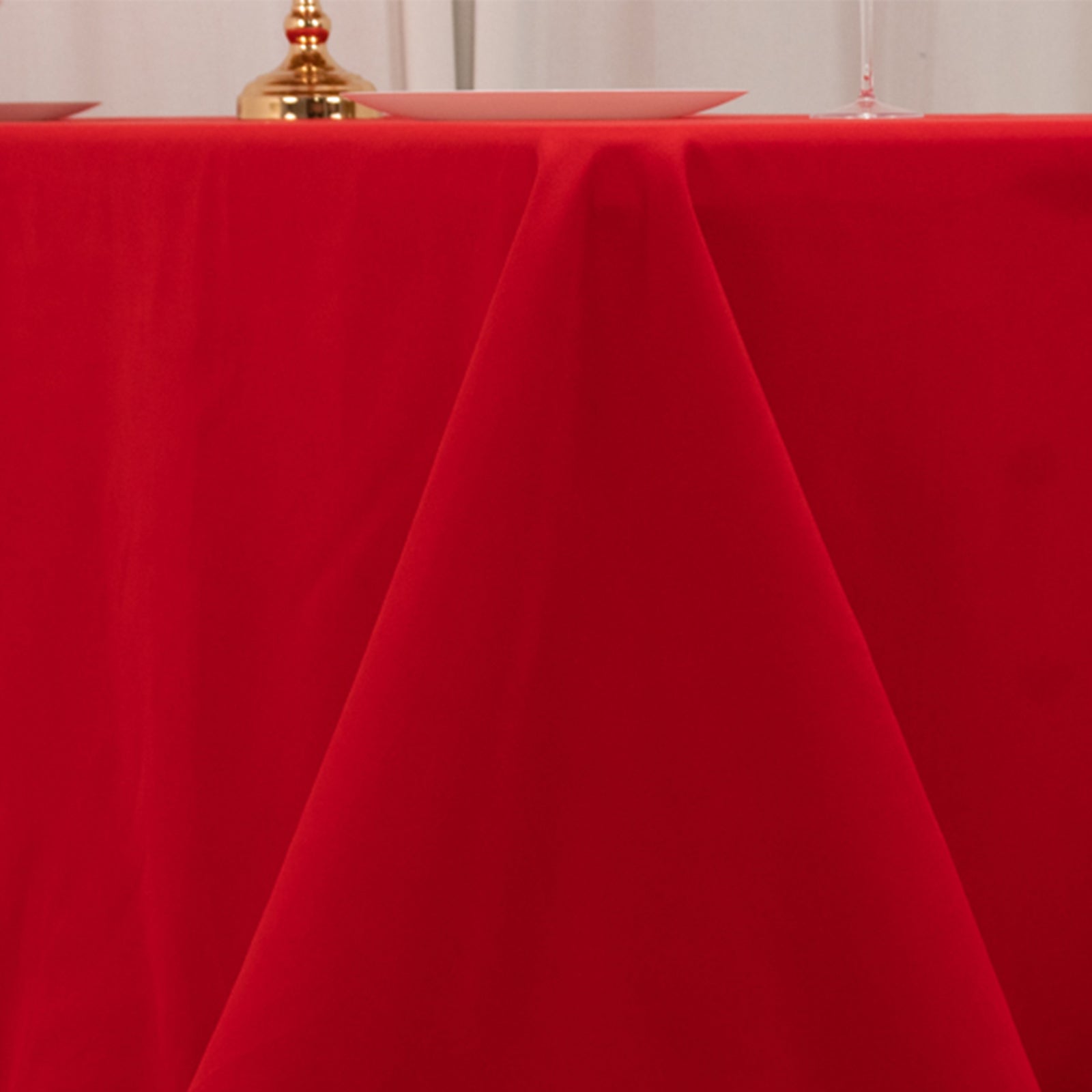 Red Seamless Wrinkle-Resistant 90x132 Cotton Blend Rectangle Tablecloth