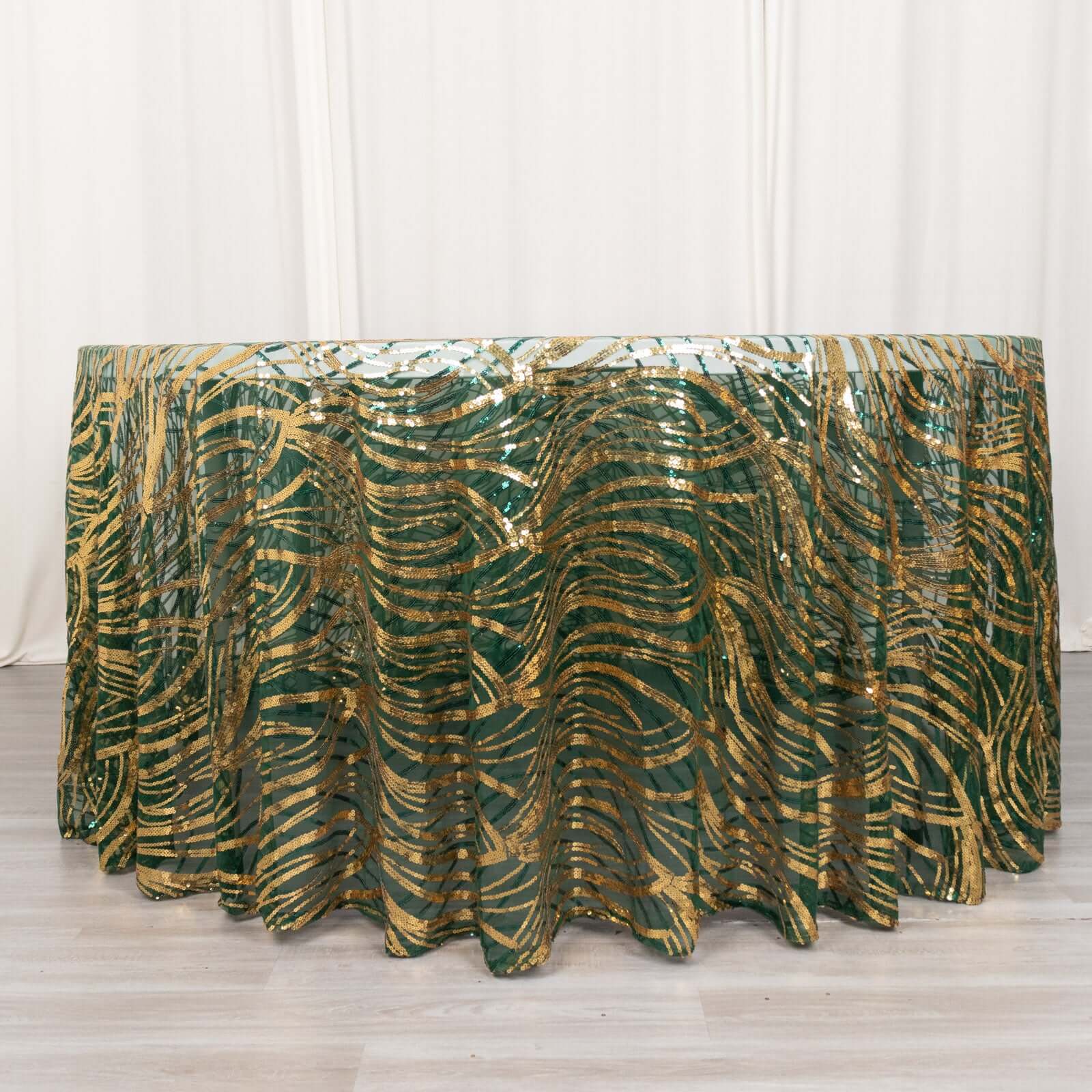 120-Inch Round Seamless Sparkly Wave Sequin Mesh Tablecloth in Hunter Emerald Green & Gold