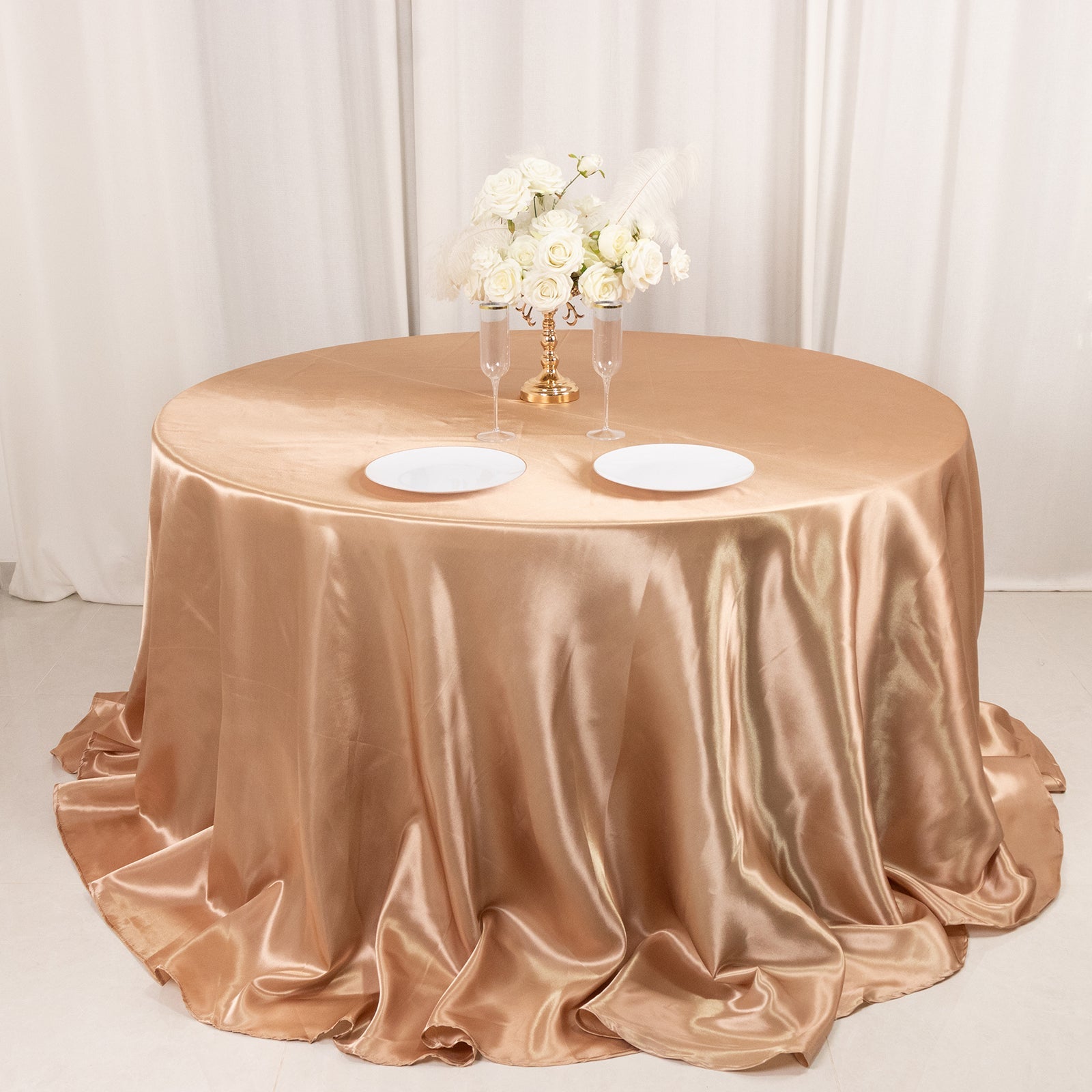 Stylish Seamless Nude Satin 132 - inch Round Tablecloth