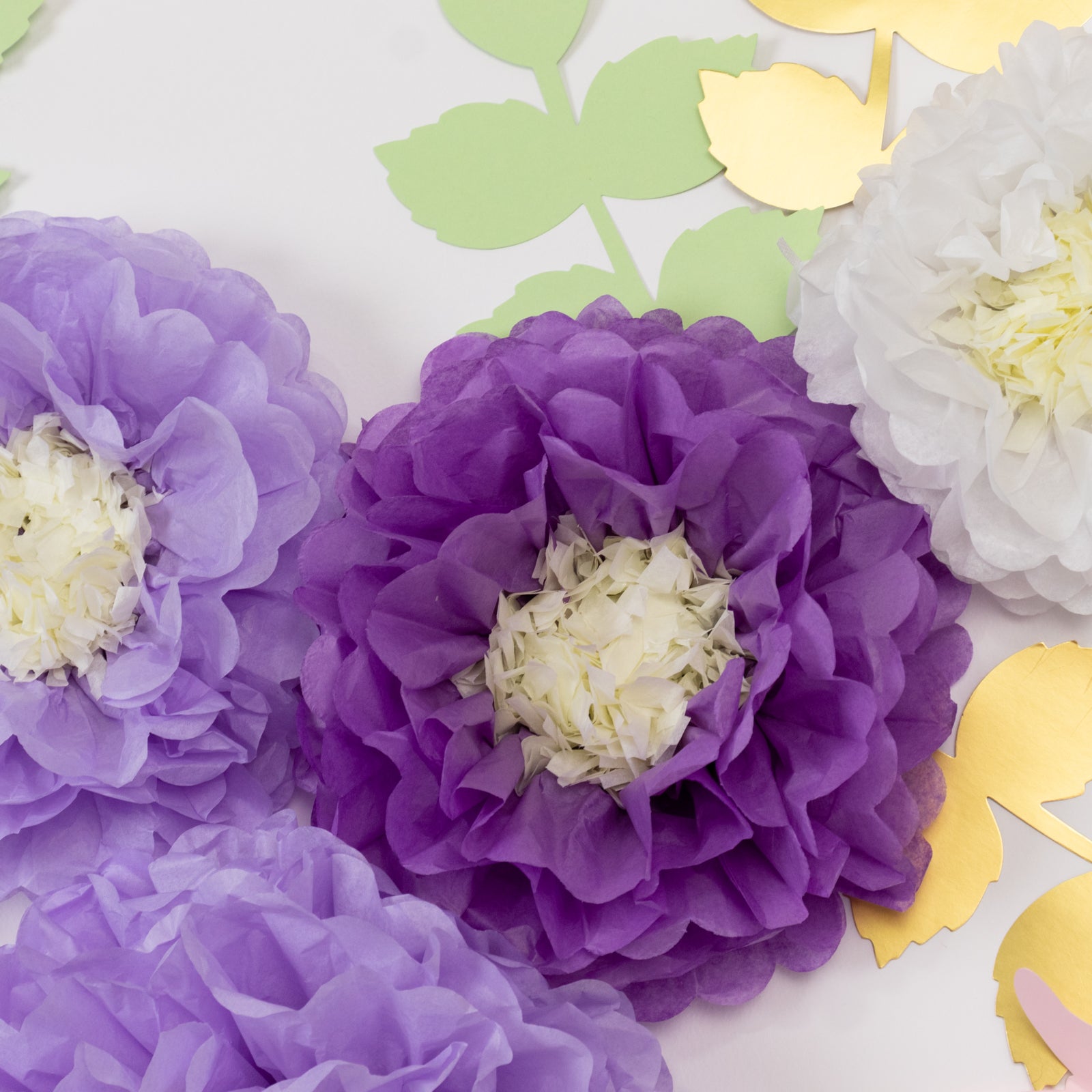 Hot! 21-Piece Tissue Paper Flower Pom Poms Decor Kit - White & Purple 3D Chrysanthemum Wall Decor with Butterflies & Olive Leaves
