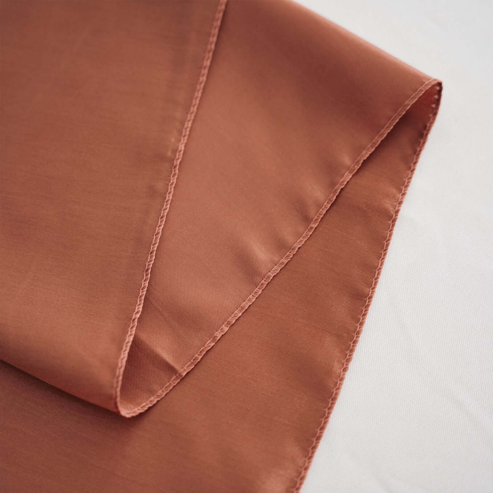 Stylish Seamless 120' Round Terracotta (Rust) Satin Tablecloth