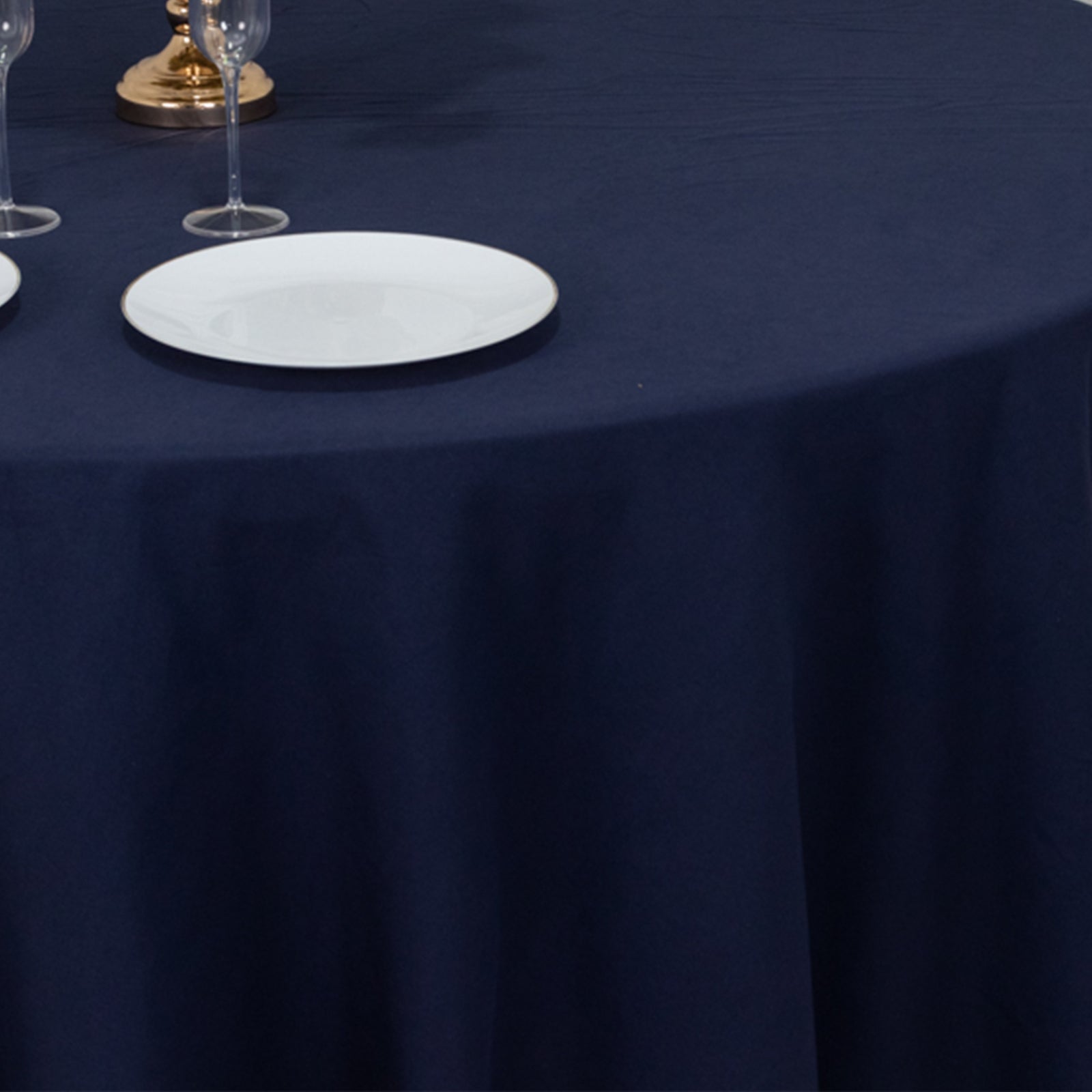 Navy Blue 120" Cotton Blend Seamless Wrinkle-Resistant Round Tablecloth - Ideal for Events!