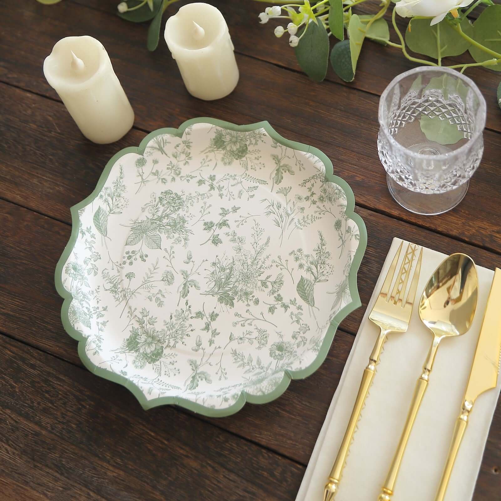 25-Pack Disposable 10-Inch White & Sage Green French Toile Party Dinner Plates - Ideal for Classy Events