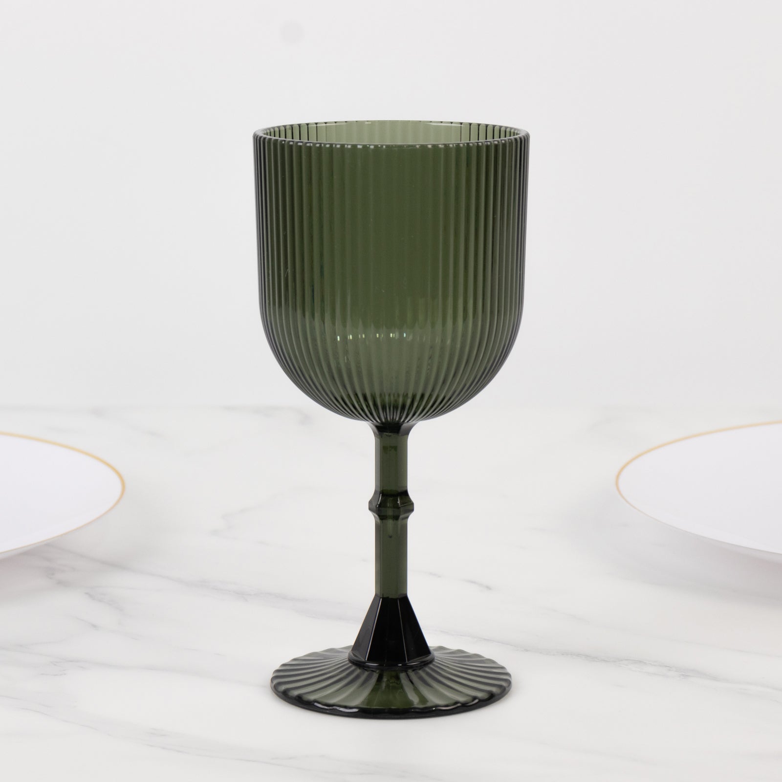 12-Pack 9oz Reusable Shatterproof Vintage Ribbed Hunter Emerald Green Plastic Goblets - Ideal for Parties