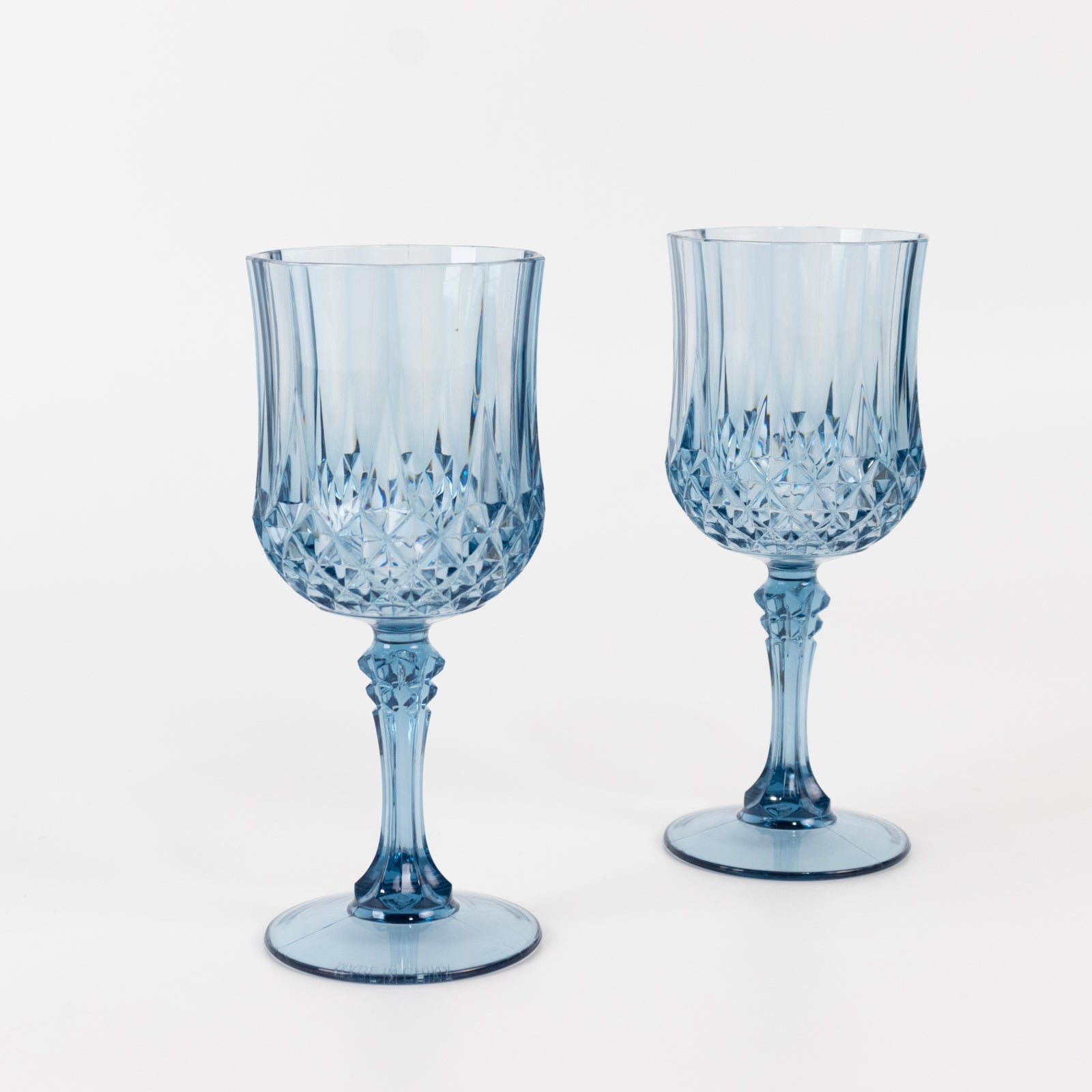 Hot Sale! 6-Pack 8oz Shatterproof Dusty Blue Plastic Cocktail Goblets with Crystal Cut Design