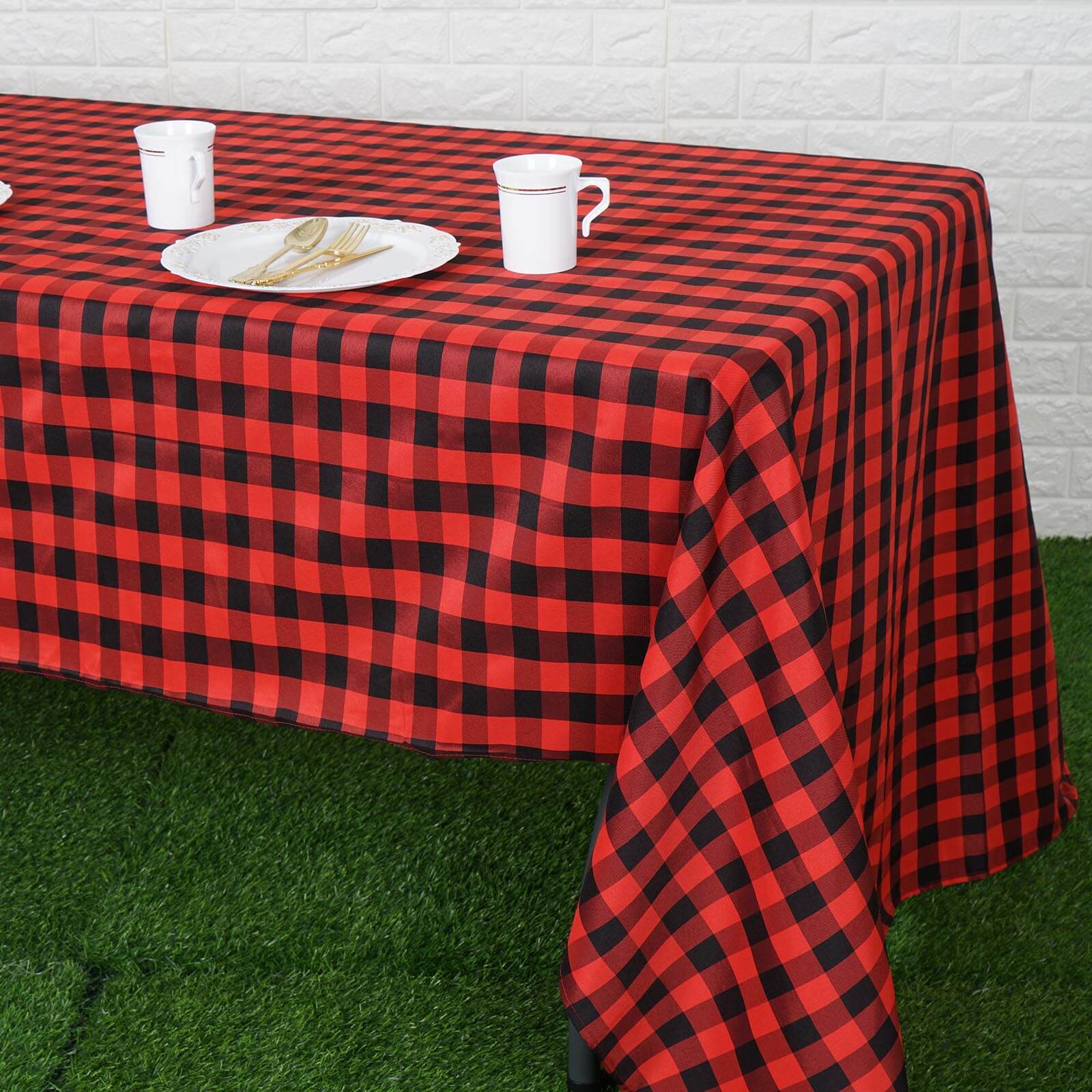 Hot! 60x126 Polyester Rectangle Buffalo Plaid Black/Red Tablecloth